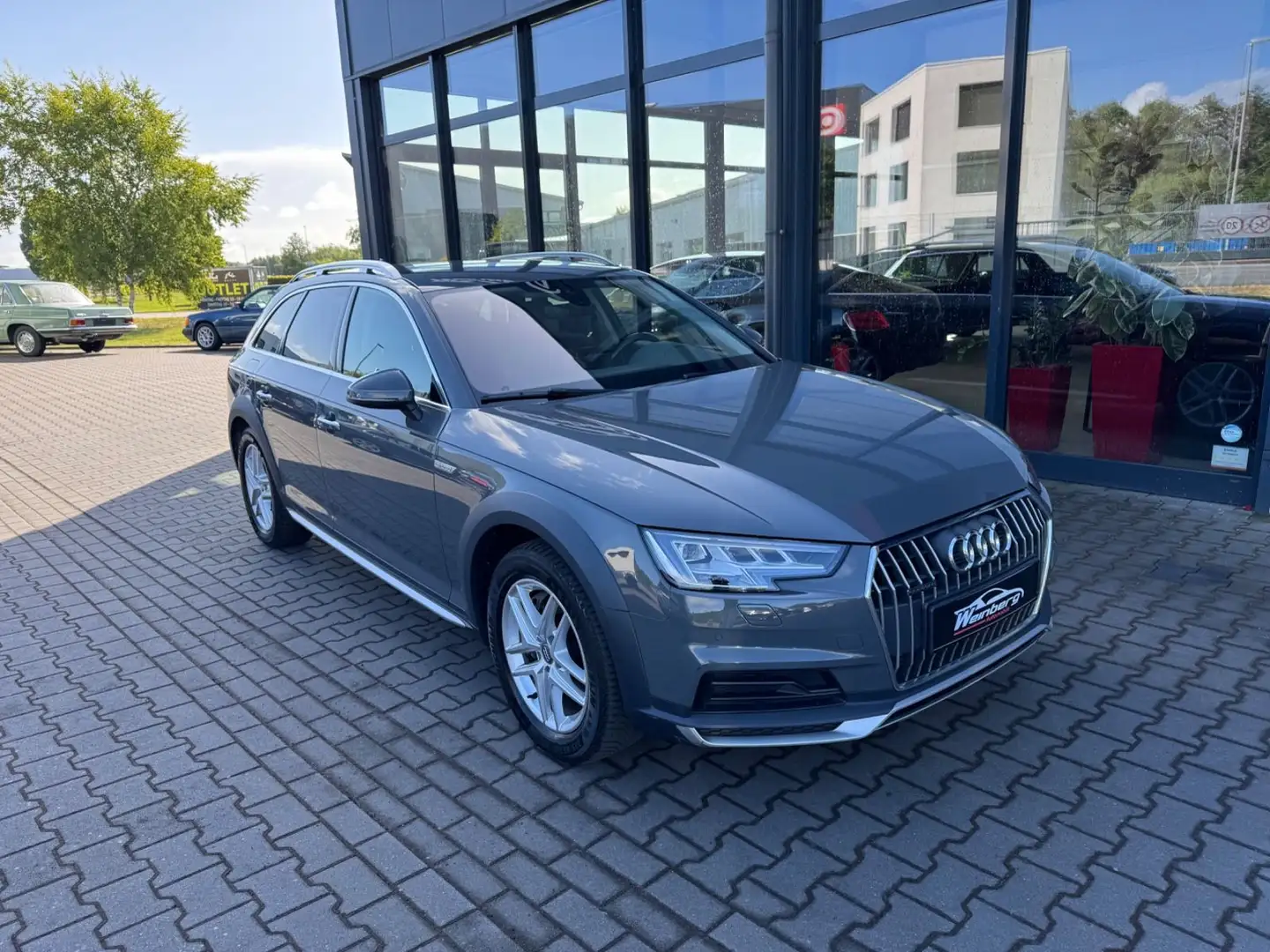 Audi A4 allroad quattro 3.0 TDI-Navi-AHK-1 Hand Grey - 2