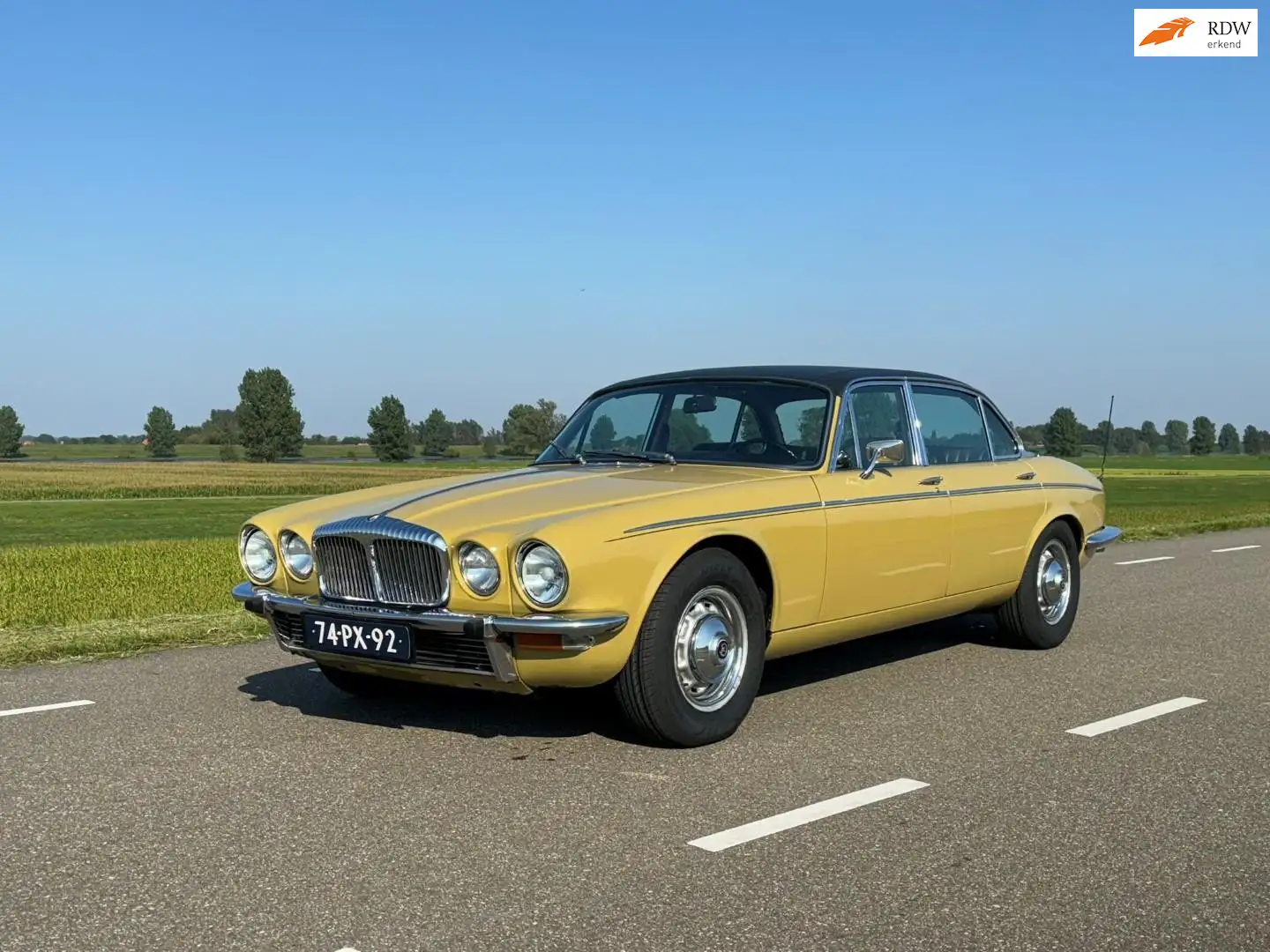 Daimler Double Six 5.3 V12 origineel NL auto, zeer lage km stand Amarillo - 1