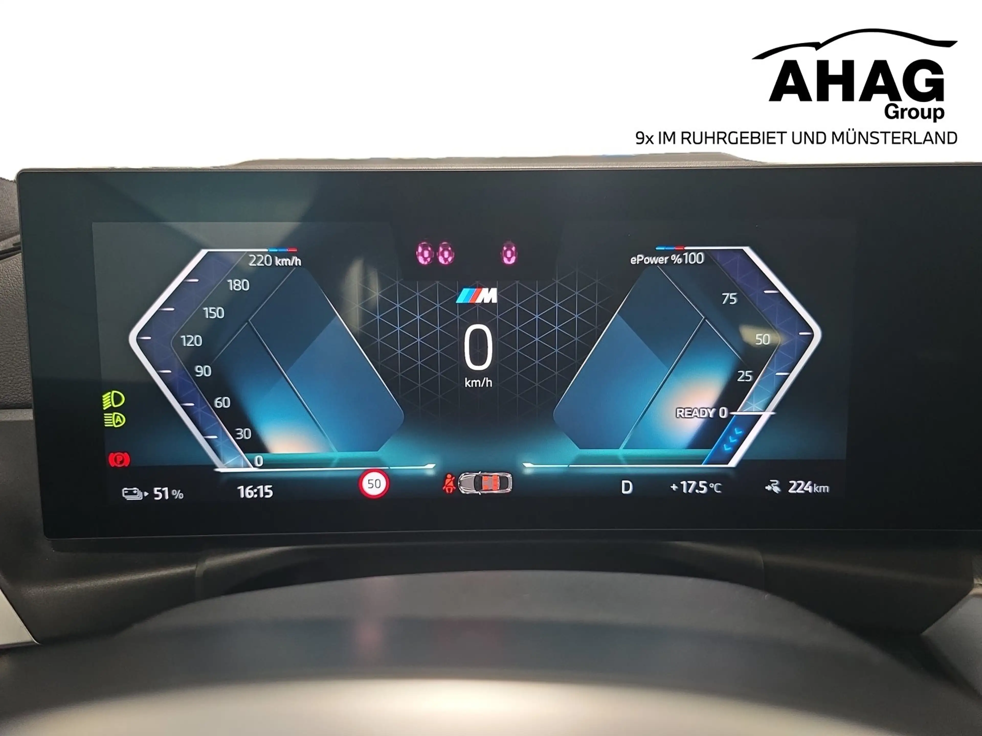 BMW i4 eDrive40  M Sport ACC 360° H/K Laser Glasdach el.S — photo 11