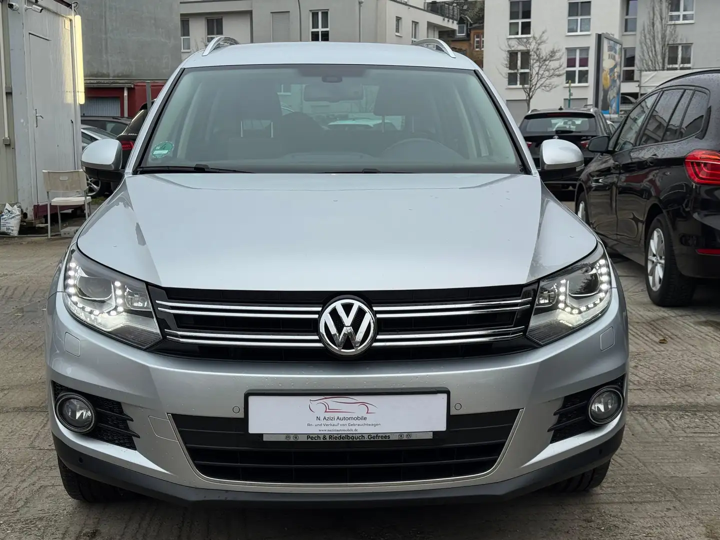 Volkswagen Tiguan 1.4 Sport & Style 4Motion*Navi*Kamera*PDC* Gris - 2