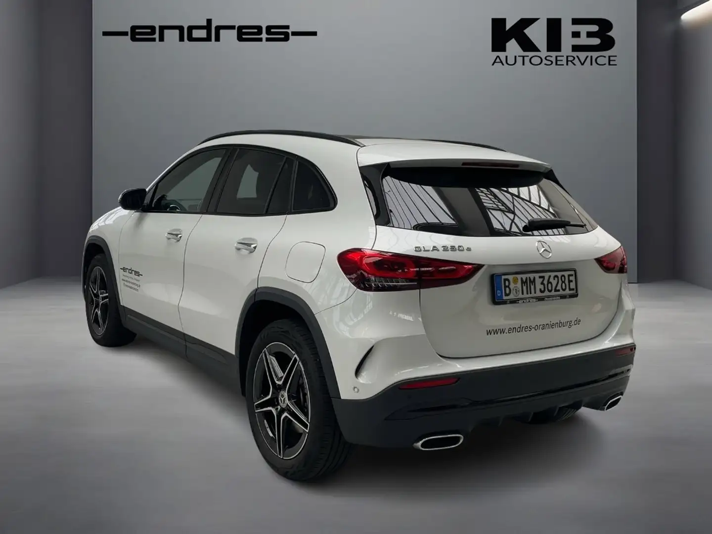 Mercedes-Benz GLA 250 e AMG +Wide+MBUX+Pano+HUD+360+MBeam Bianco - 2