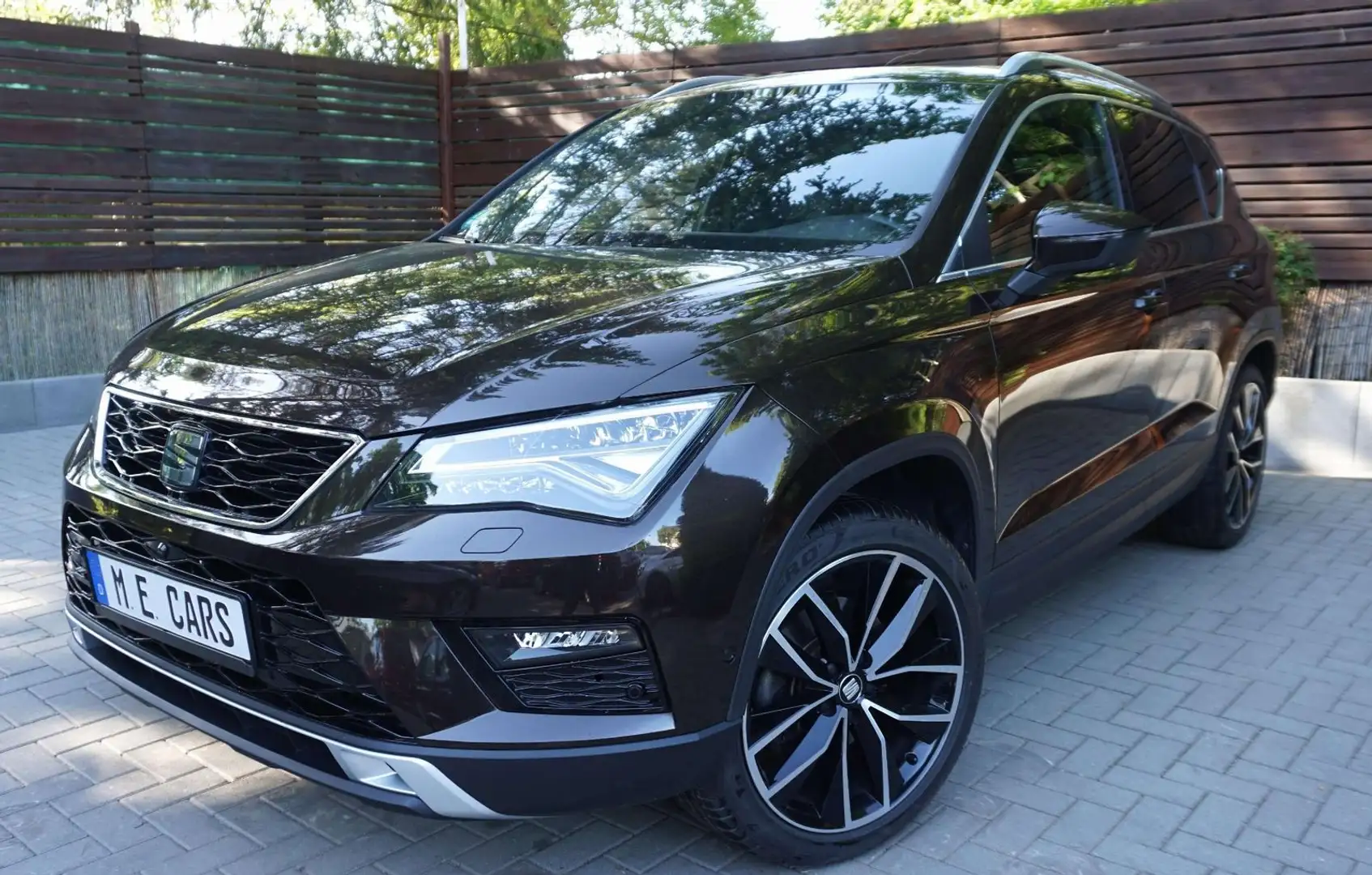 SEAT Ateca Xcellence 4Drive Standhz Scheckhf Klimaaut Marrón - 1