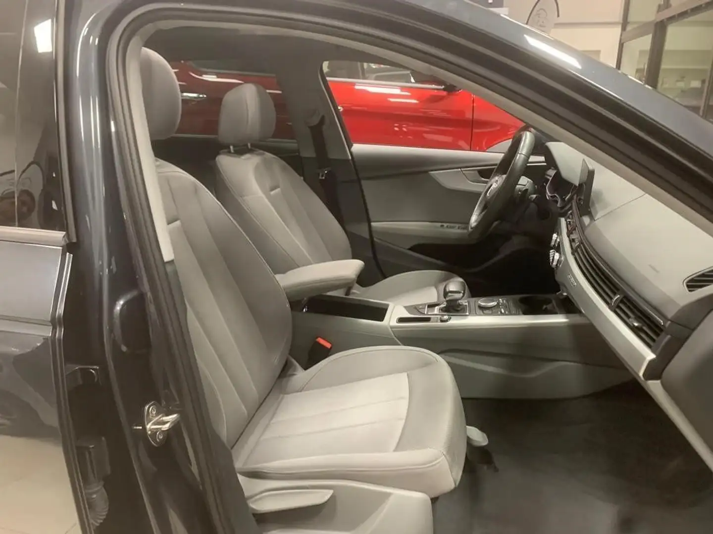 Audi A4 Avant 2.0 TDI 190 CV quattro S tronic Business Spo Gris - 2