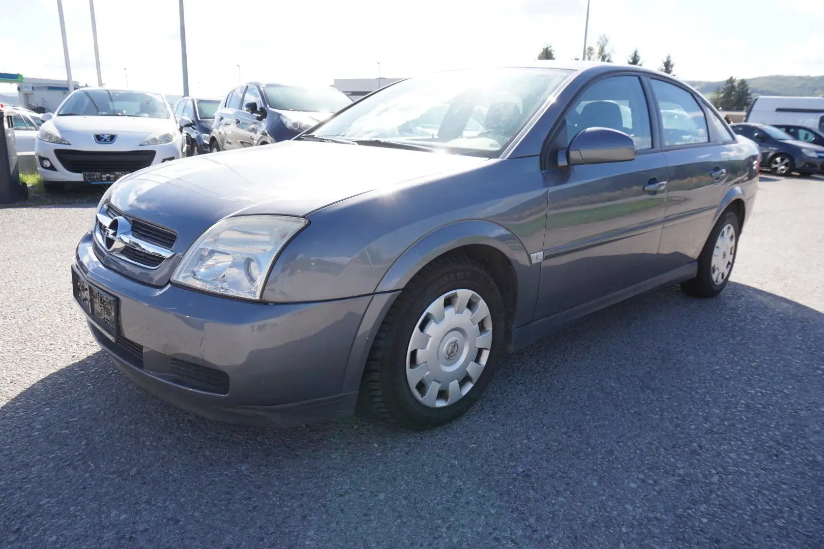 Opel Vectra Basis Grau - 2