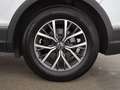 Volkswagen Tiguan 2.0 TDI BMT Life Aut LED STANDHZG AHK NAVI Silber - thumbnail 26
