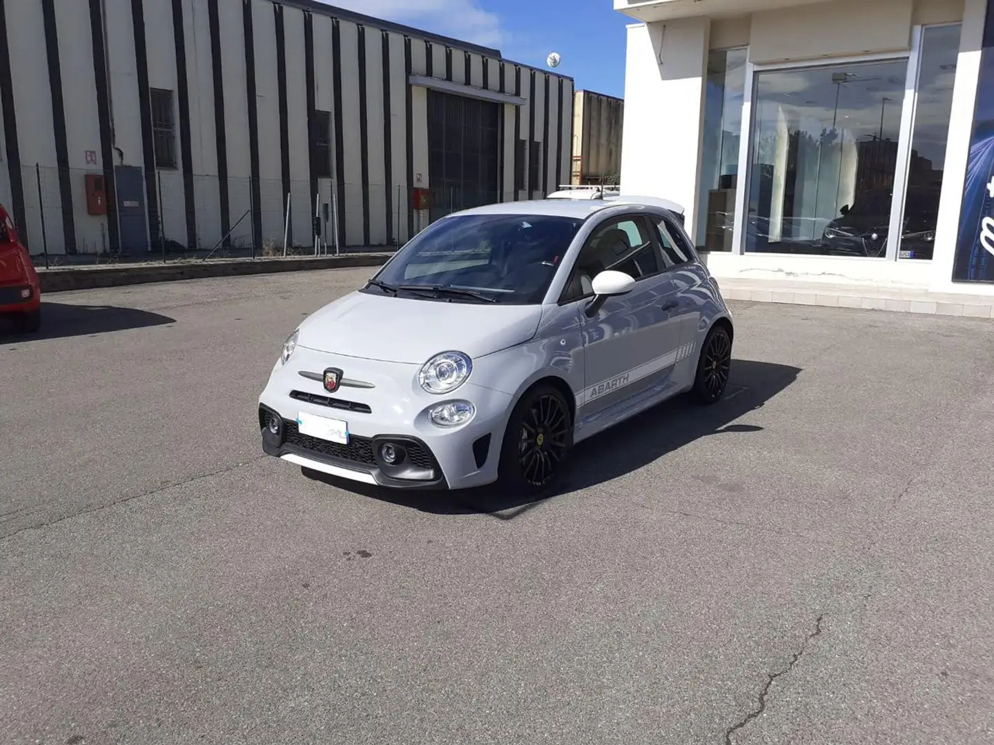 Abarth 695 *PROMO* 1.4 Turbo T-Jet 180 CV Gris - 1
