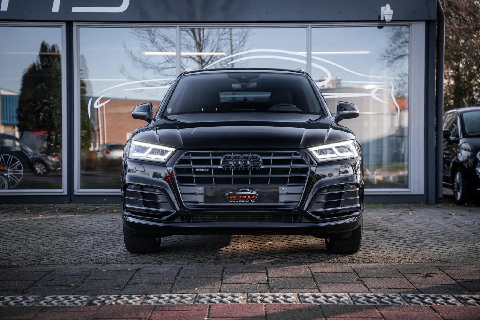Audi Q5 2.0 TFSI quattro Sport S Line Edition|E-Trekh|3 X Noir - 2