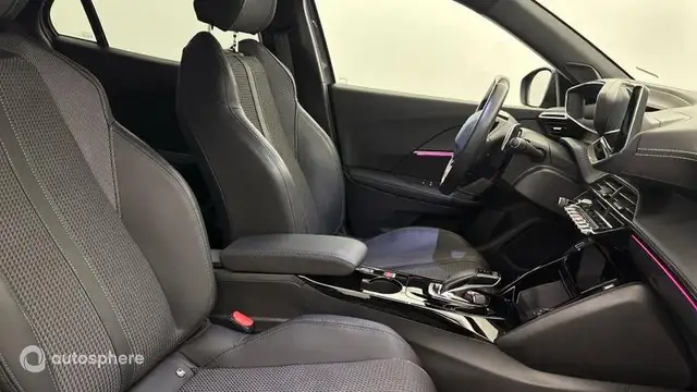 Peugeot 2008 view 15