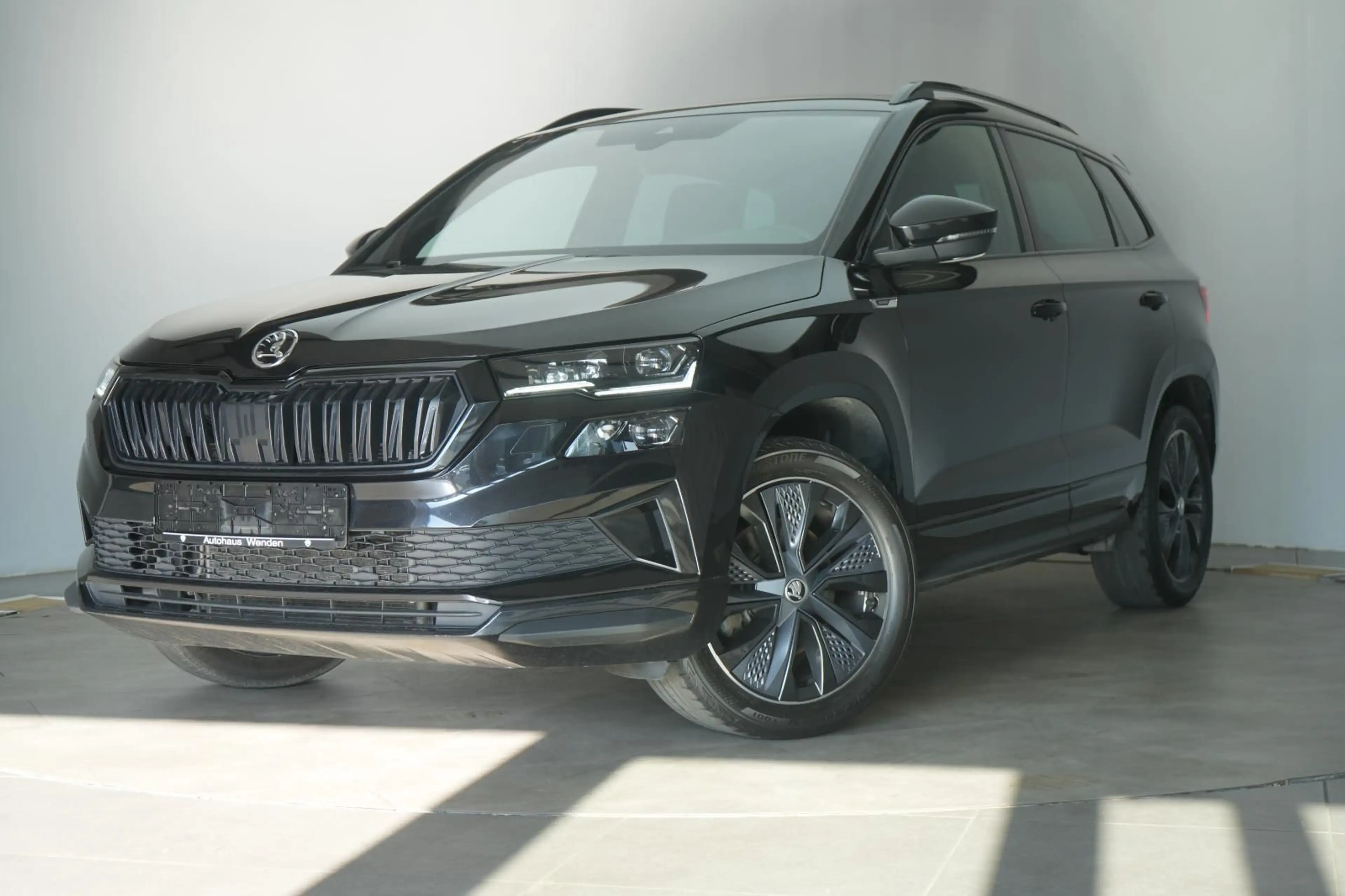 Skoda Karoq 2.0 TDI 4x4 DSG Sportline AHK/Matrix/Virtu — photo 3