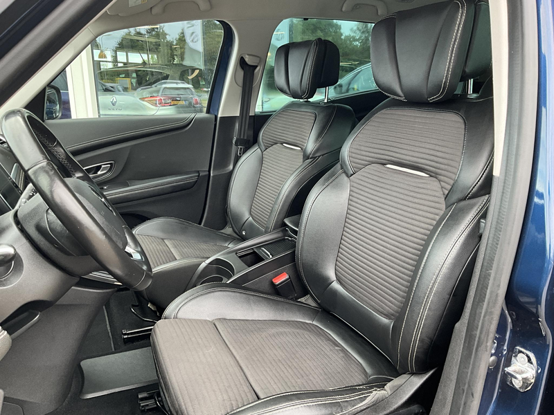 Renault Scenic 1.2 TCe Bose — photo 8