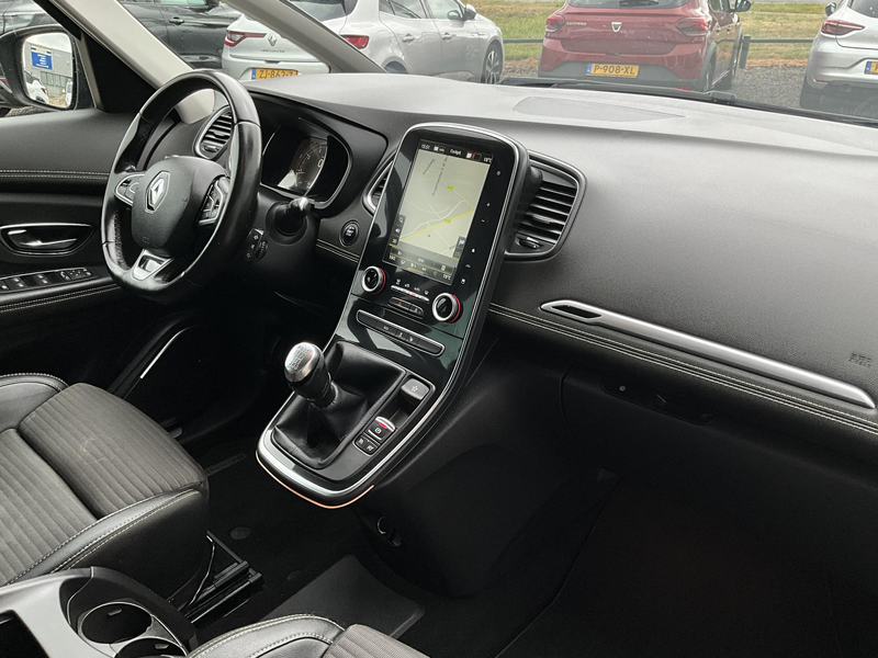 Renault Scenic 1.2 TCe Bose — photo 25