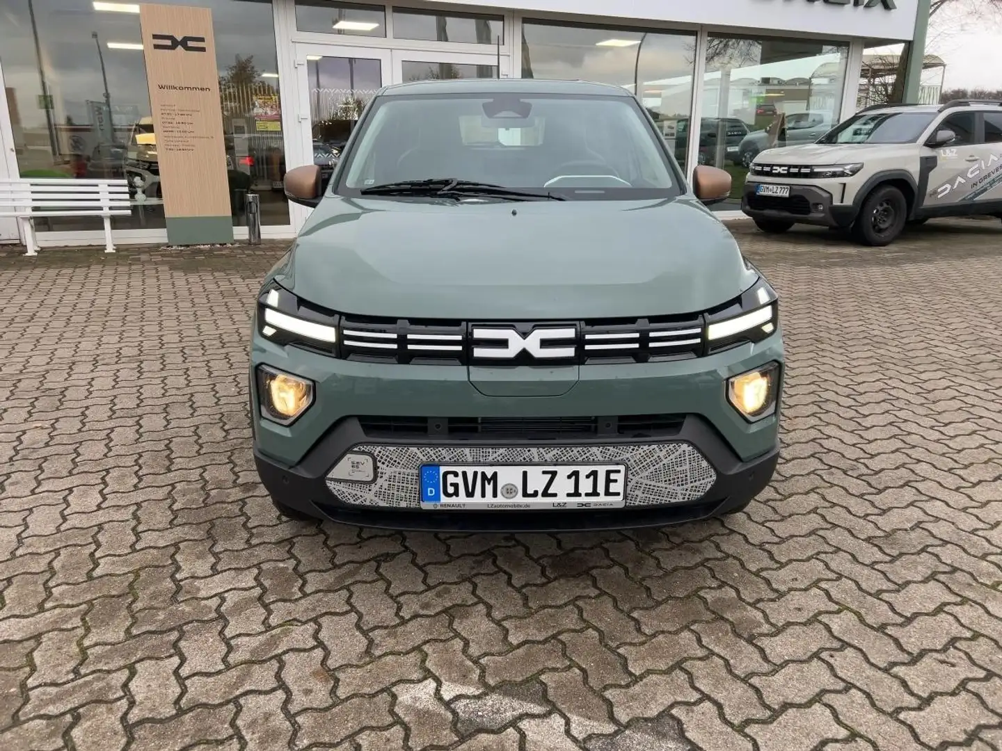 Dacia Spring EXTREME ELECTRIC 65 CCS/PDC/Klima Grün - 2