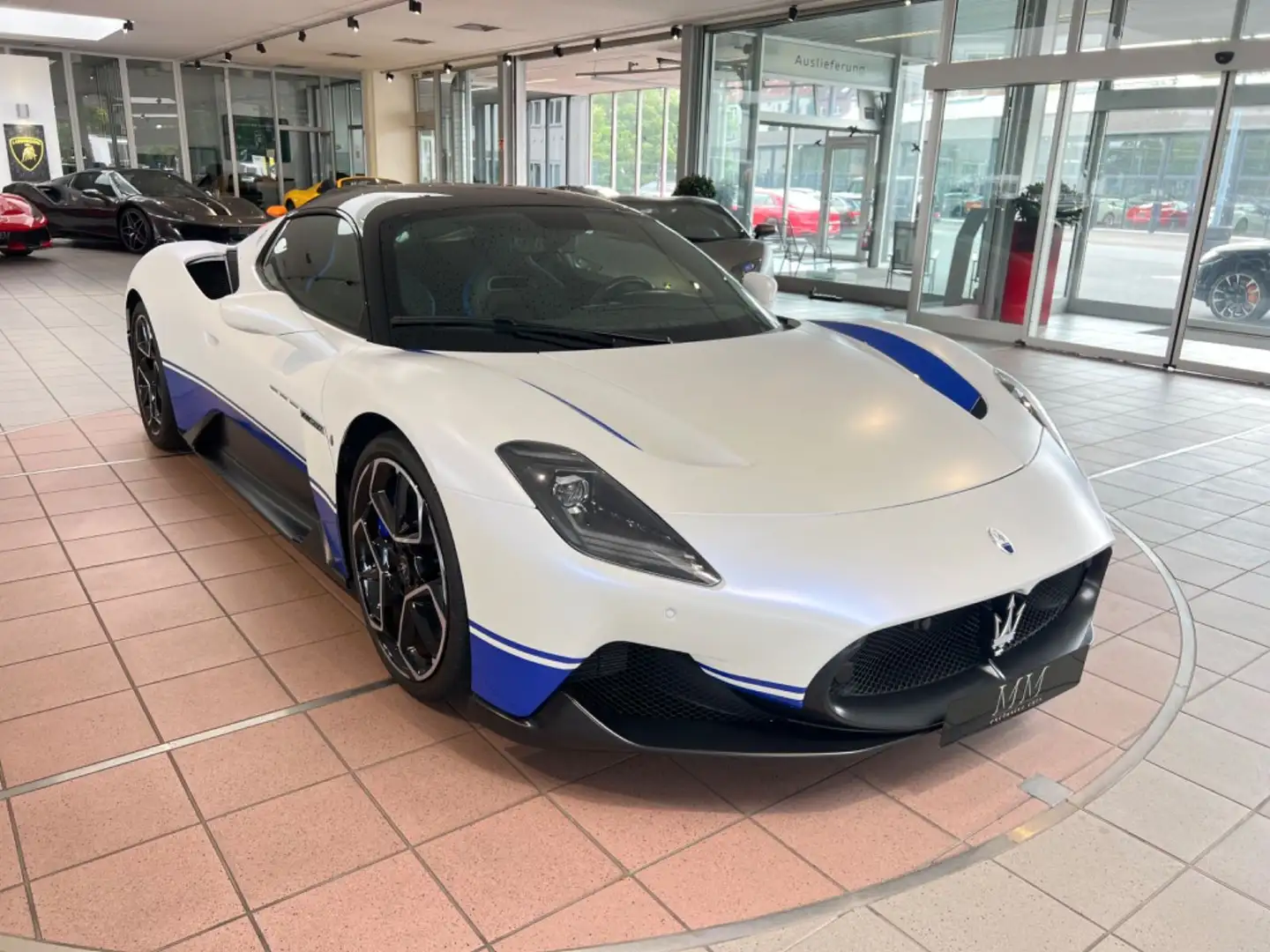 Maserati MC20 KERAMIK/LIFT/20/MATTLACK Weiß - 1