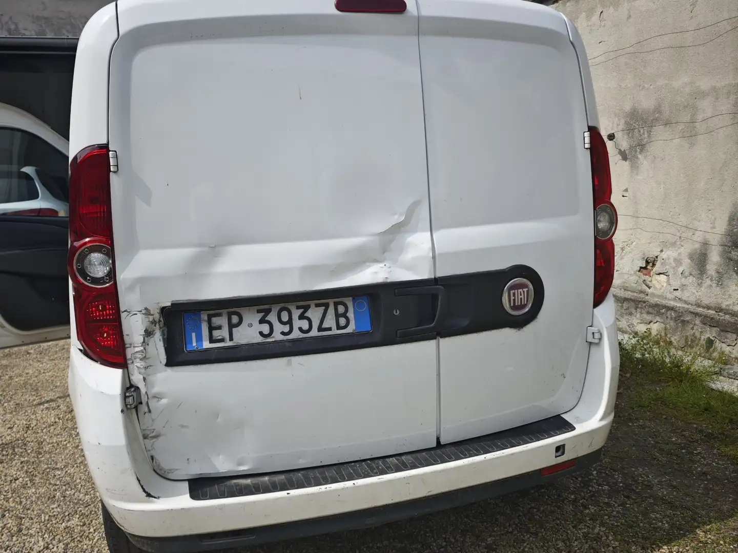 Fiat Doblo 1.4 Dynamic 1.4 GPL della casa - 2