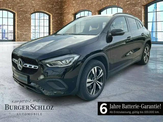 Mercedes-Benz GLA 250 e AUT Kam. KlimaA LED LM Navi PDC SHZ