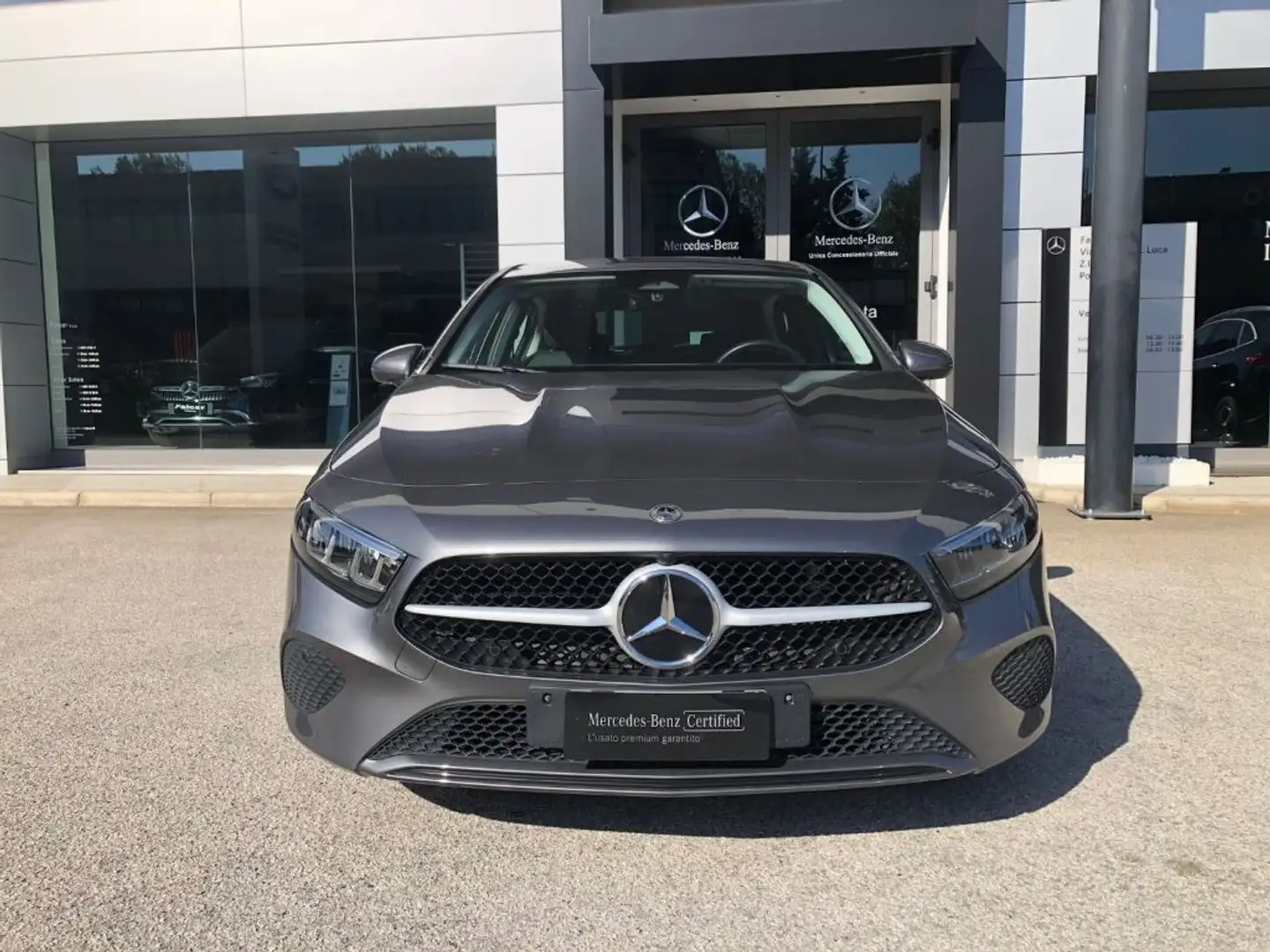 Mercedes-Benz A 180 d Automatic Advanced Grigio - 2
