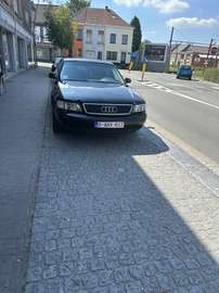 2.8i V6 Quattro Tiptronic
