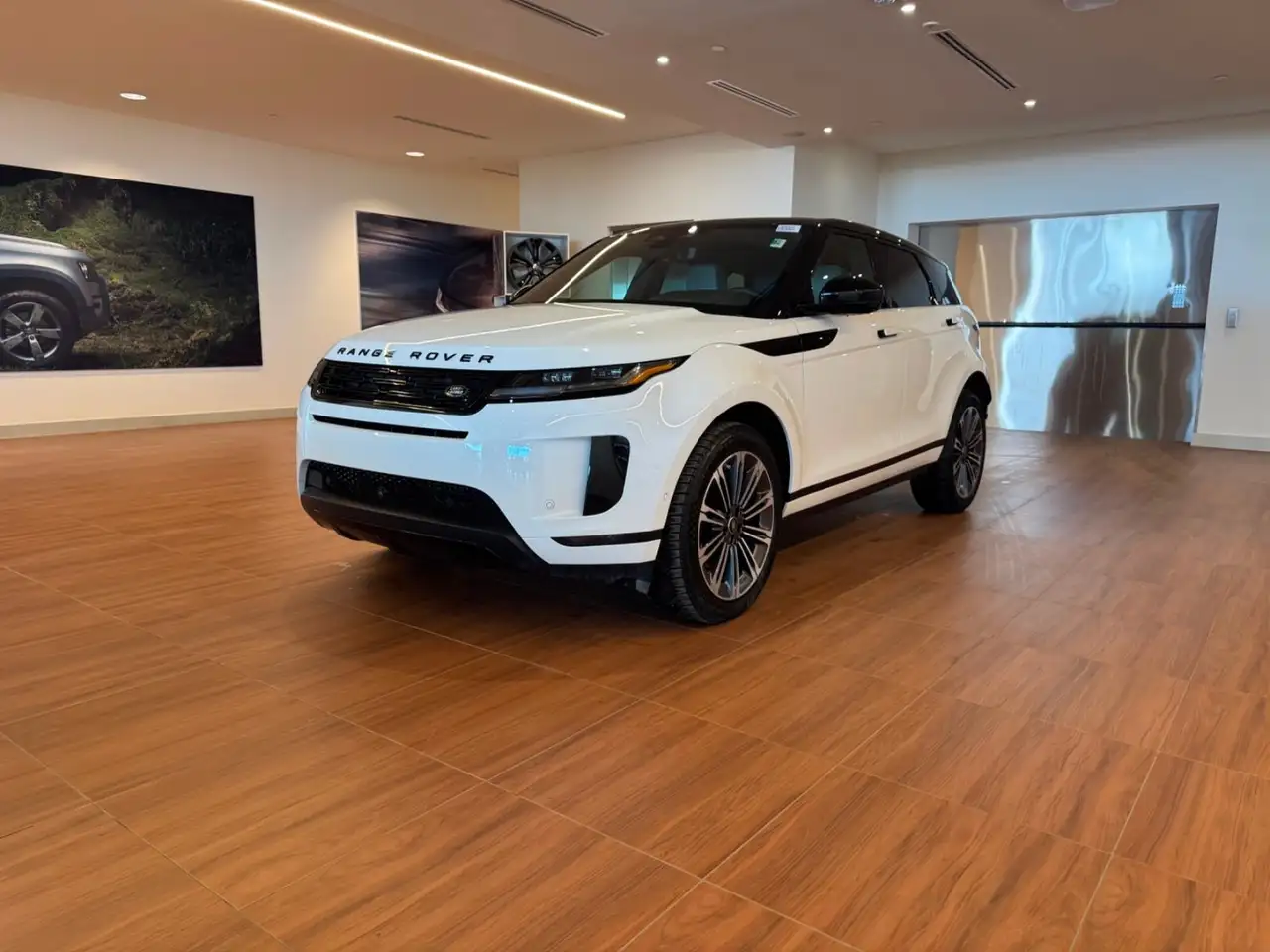 2026 Land Rover Range Rover Evoque