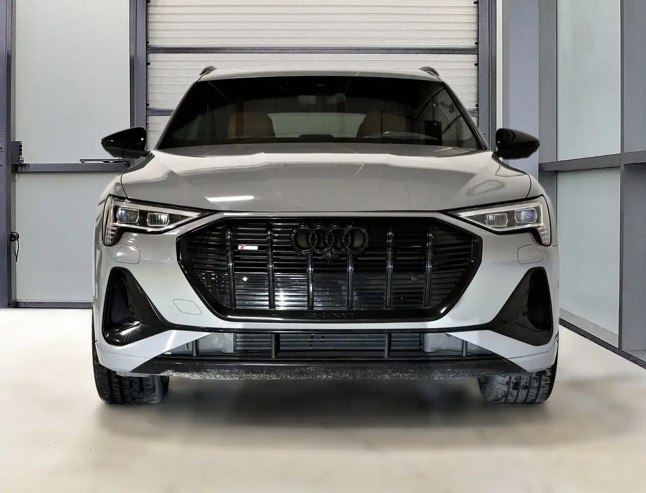 Audi e-tron снимка Audi e-tron
