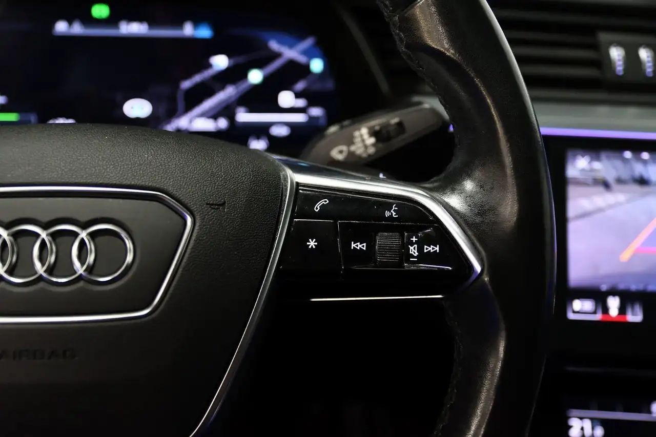 Audi e-tron снимка Audi e-tron