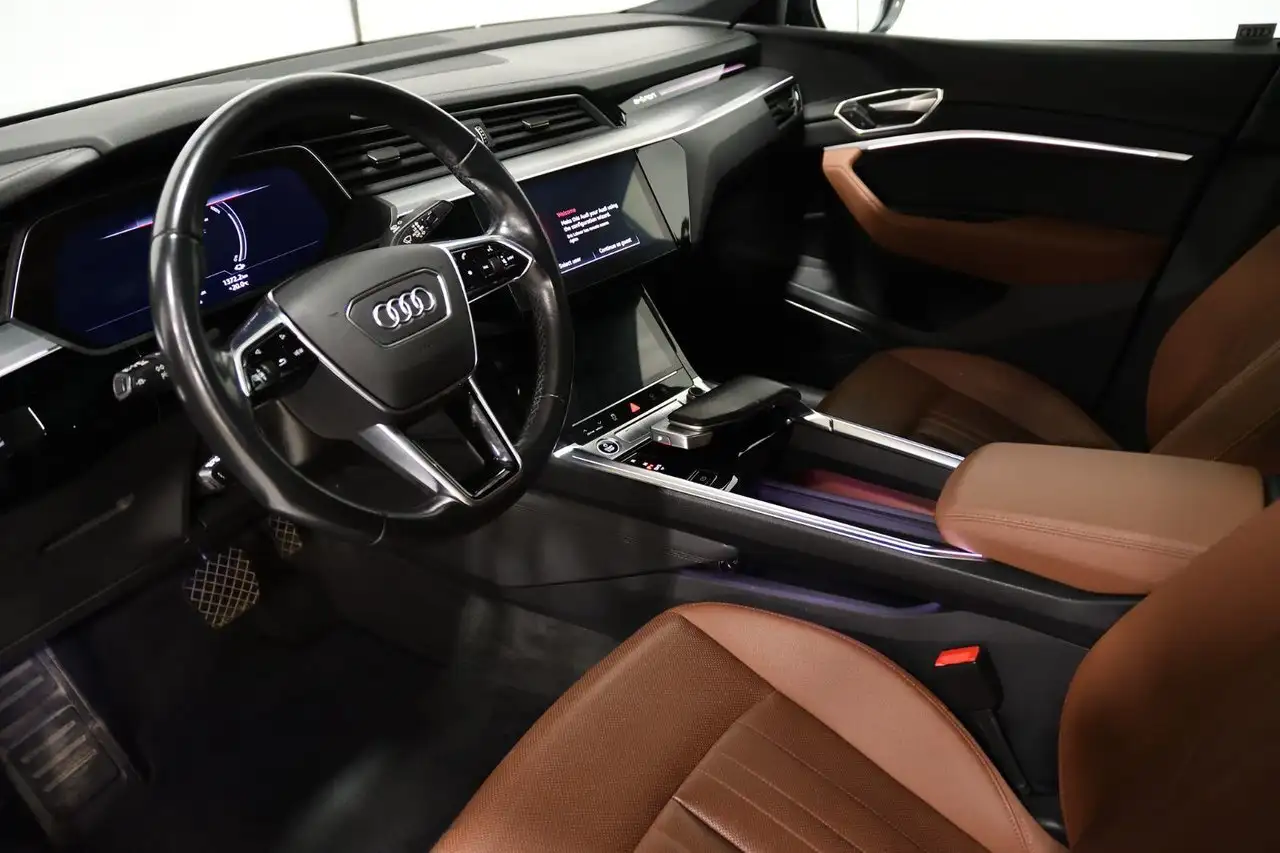 Audi e-tron снимка Audi e-tron
