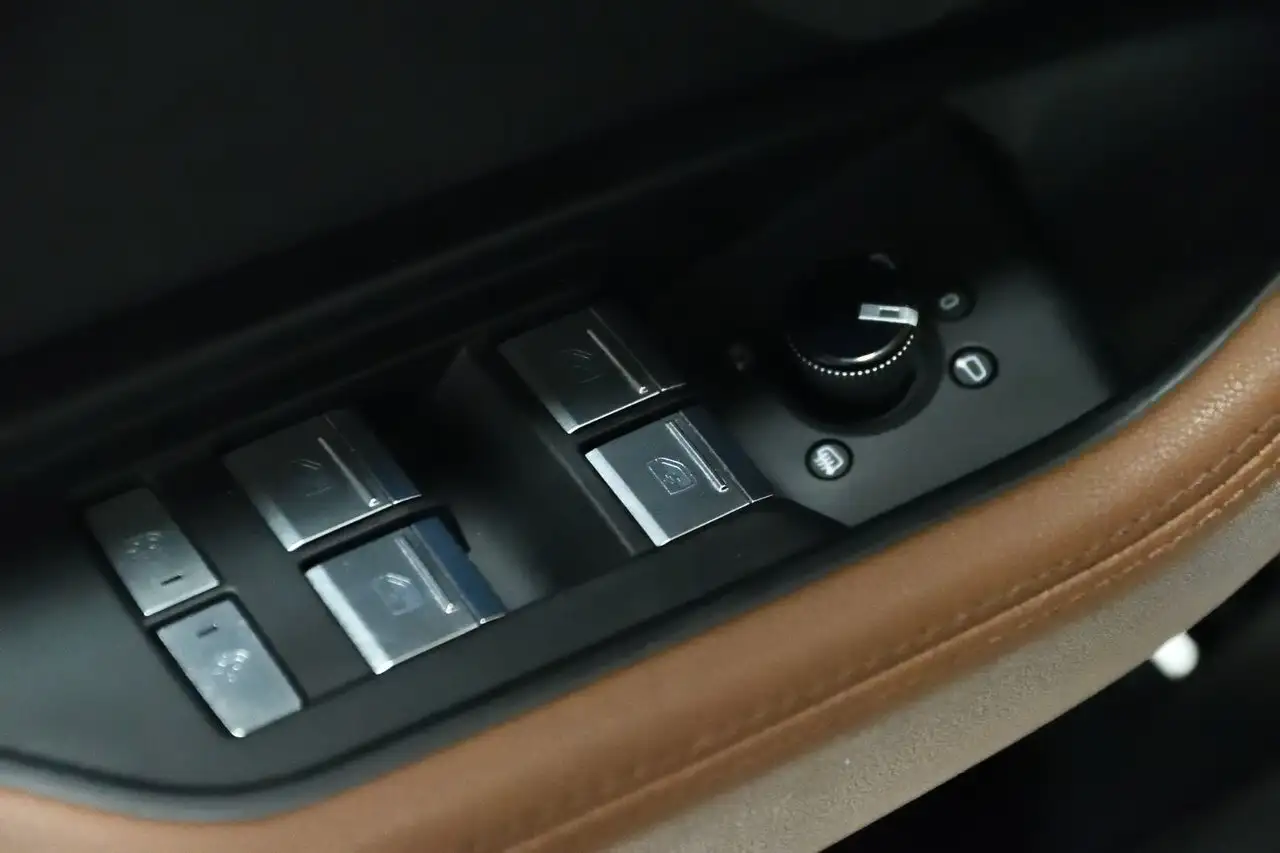 Audi e-tron снимка Audi e-tron