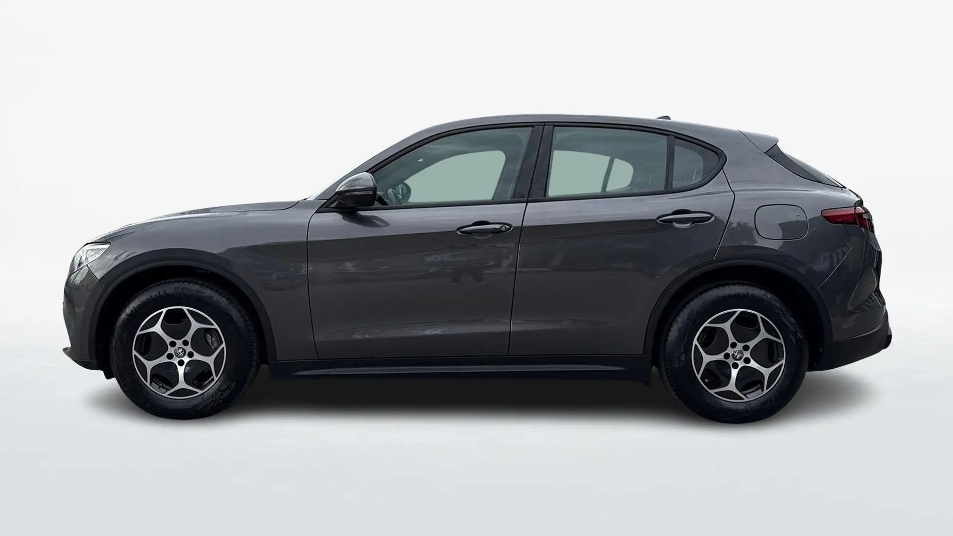 Alfa Romeo Stelvio 2.2 Turbo 190cv Business Q4 AT8 Grigio - 2