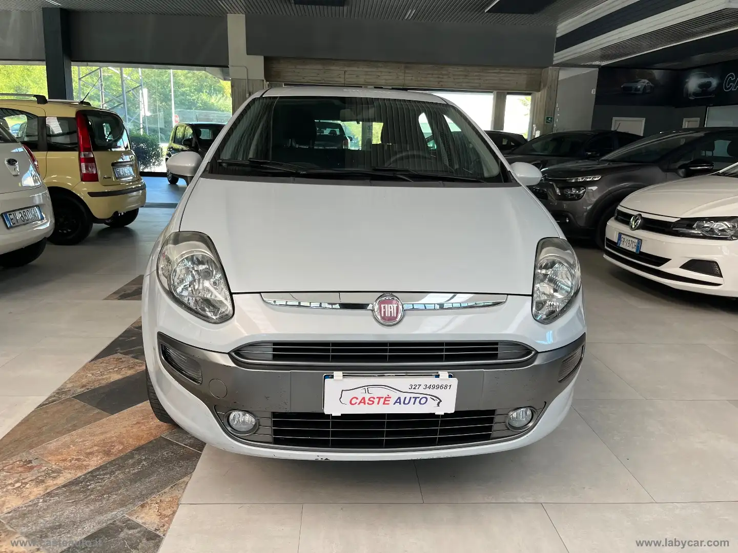 Fiat Punto Evo 1.4 5p. Emotion Natural Power FRIZIONE NUOVA Grijs - 2