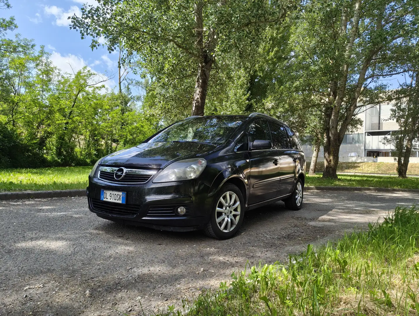 Opel Zafira 1.6 Cosmo ecoM 94cv AUTOCARRO Nero - 1