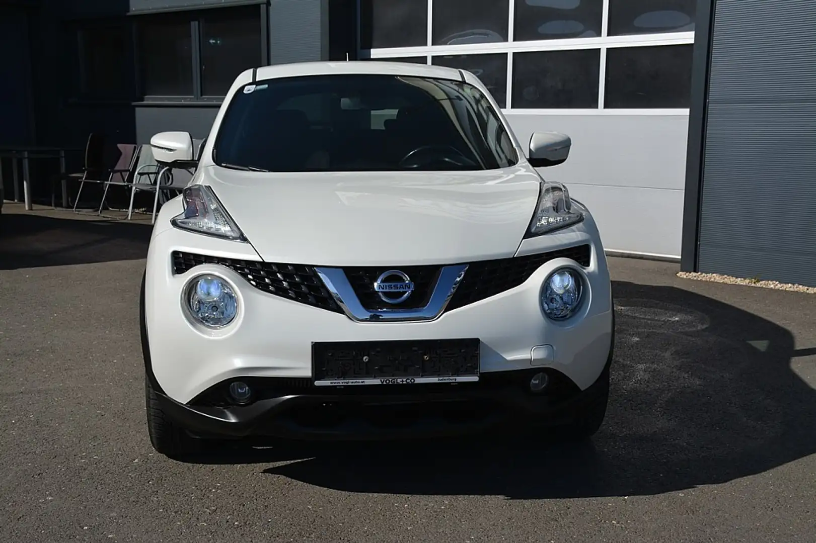 Nissan Juke 1,2 DIG-T Acenta Weiß - 2