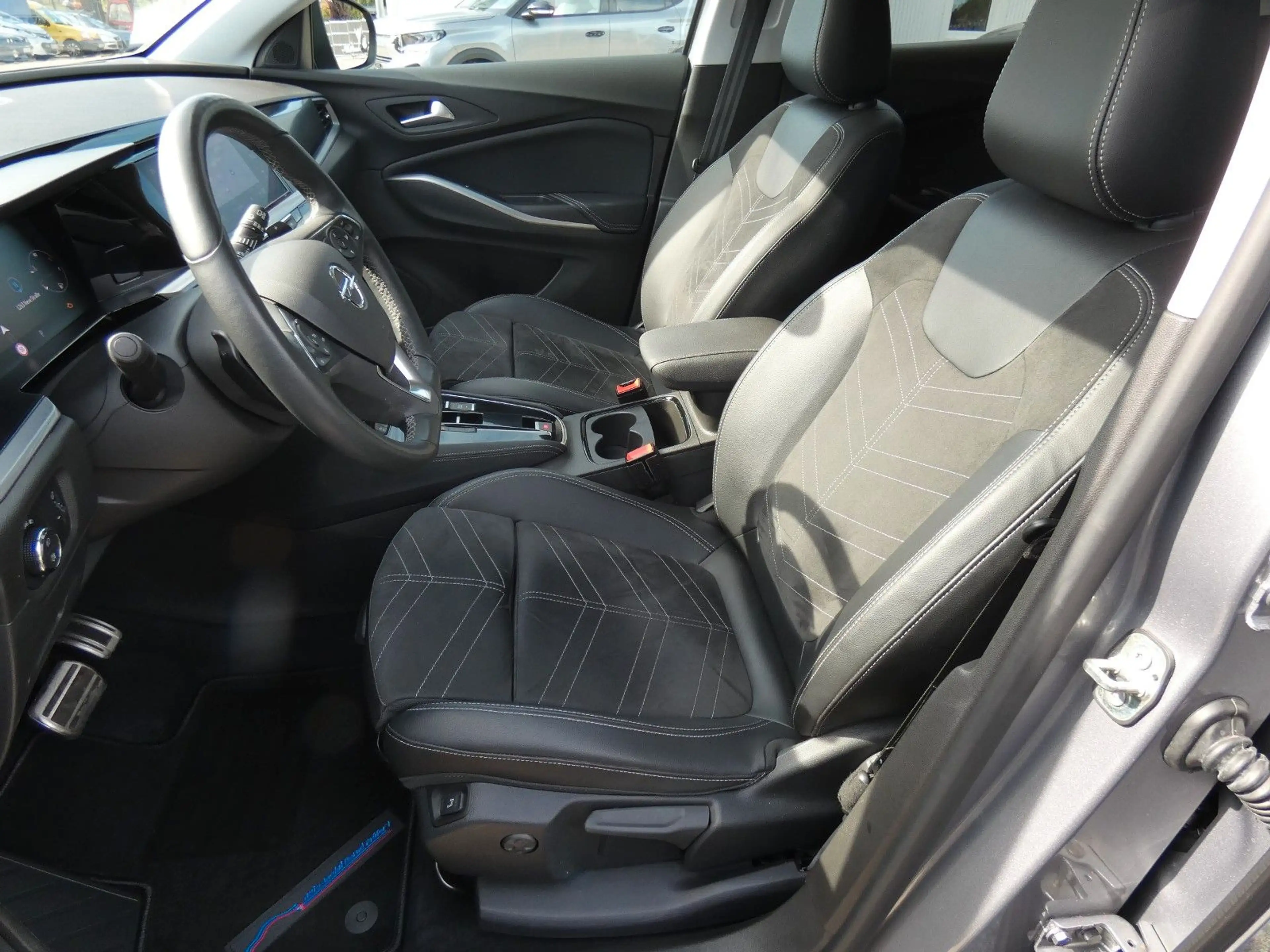 Opel Grandland X Grandland Eleg. 1.2 LHZ SHZ Navi Kamera AHK Alca — photo 9