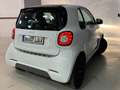 smart forTwo Cabrio 66 Aut. Weiß - thumbnail 4