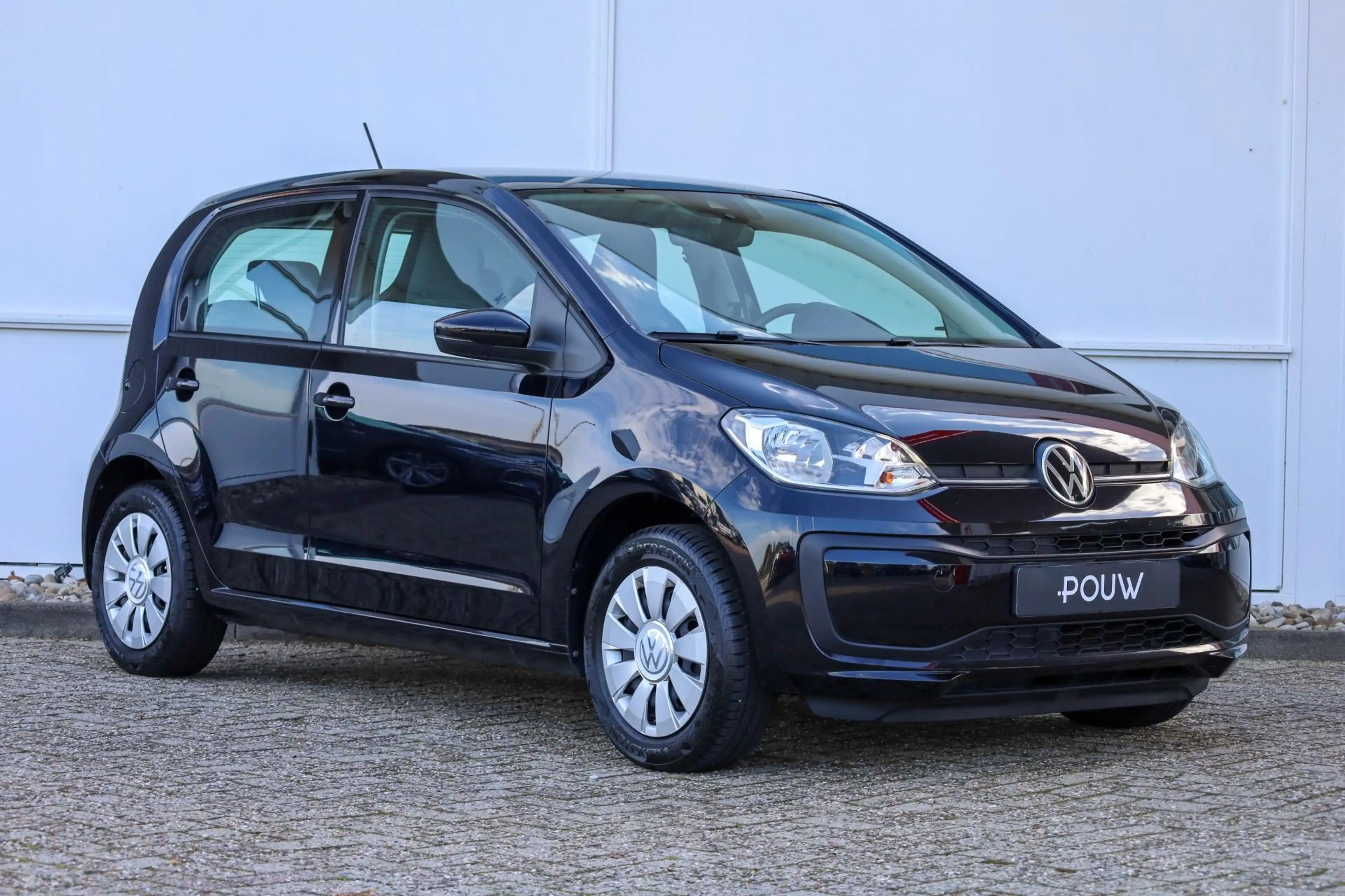 Volkswagen up! 1.0 65pk | All-Season Banden | Lane Assist | DAB — photo 8