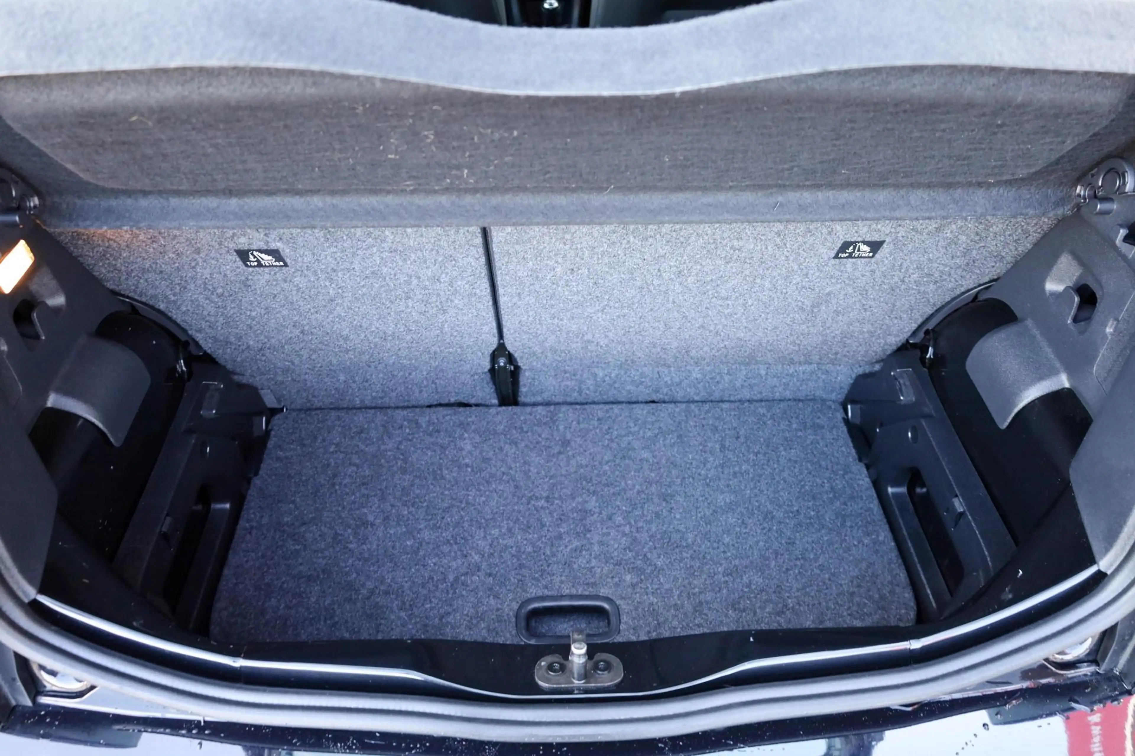 Volkswagen up! 1.0 65pk | All-Season Banden | Lane Assist | DAB — photo 15