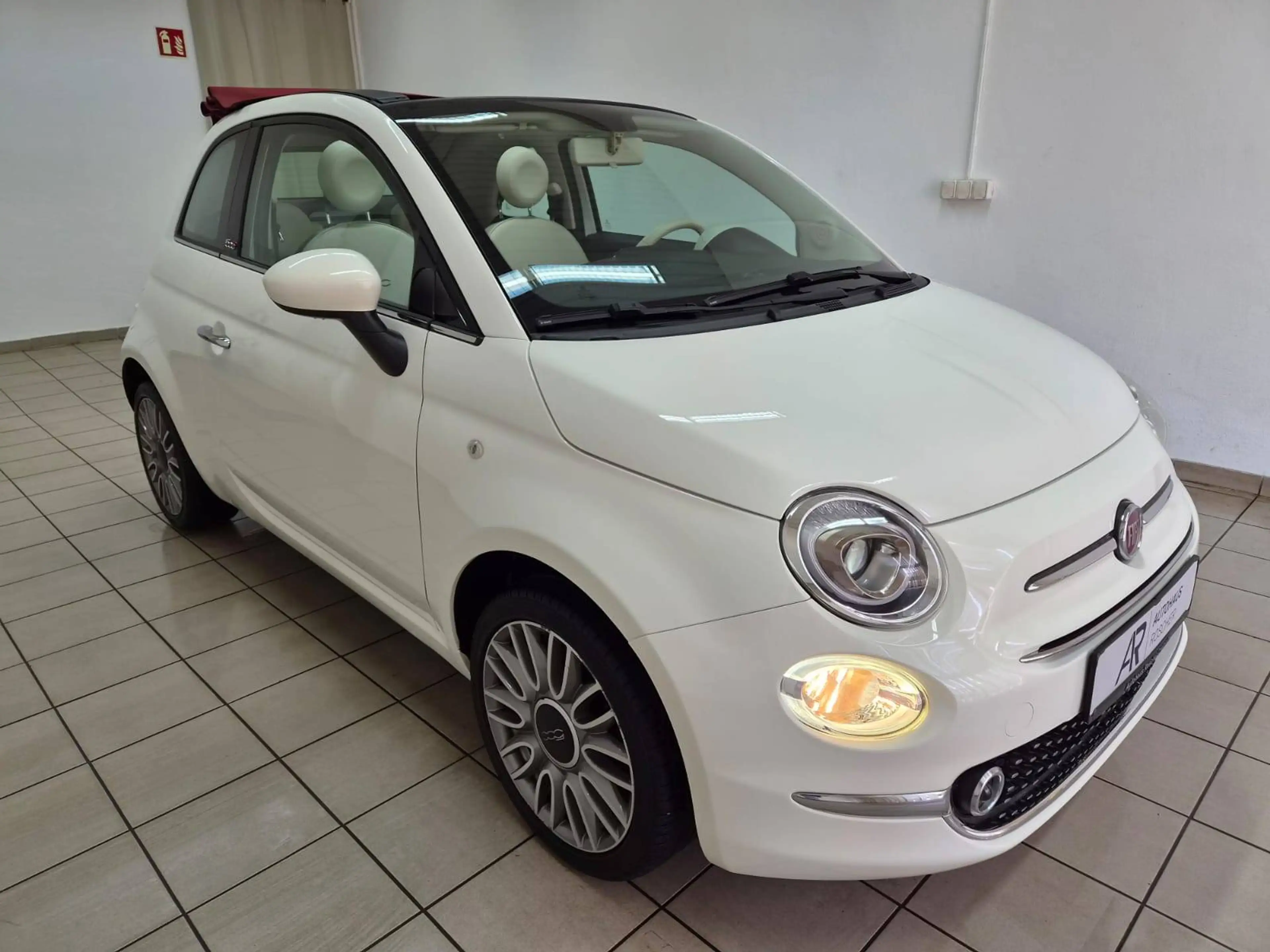 Fiat 500 C Lounge Klima Carplay Einparkhilfe 2.Hand — photo 10