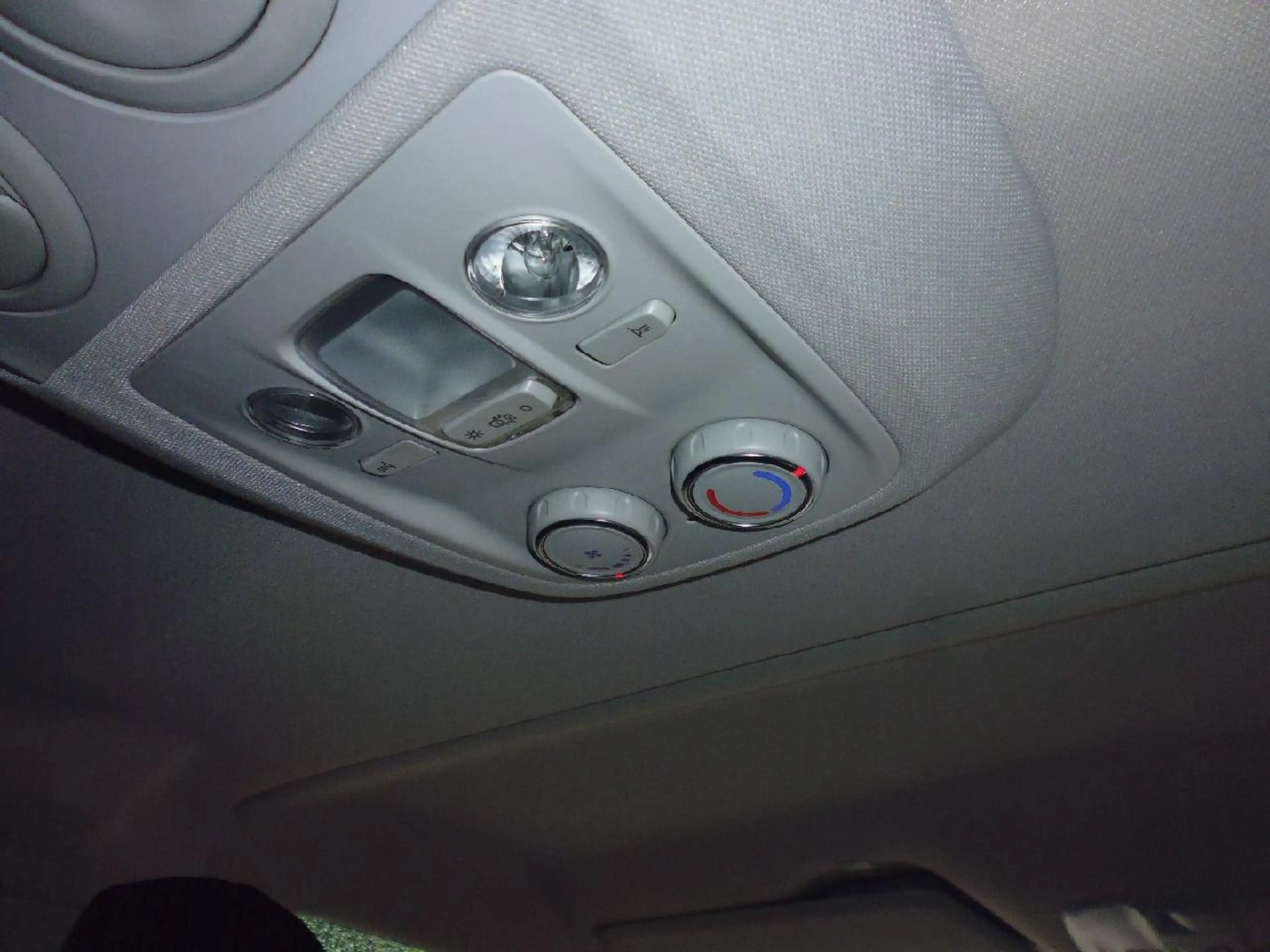 Opel Zafira Life Selection M — photo 10