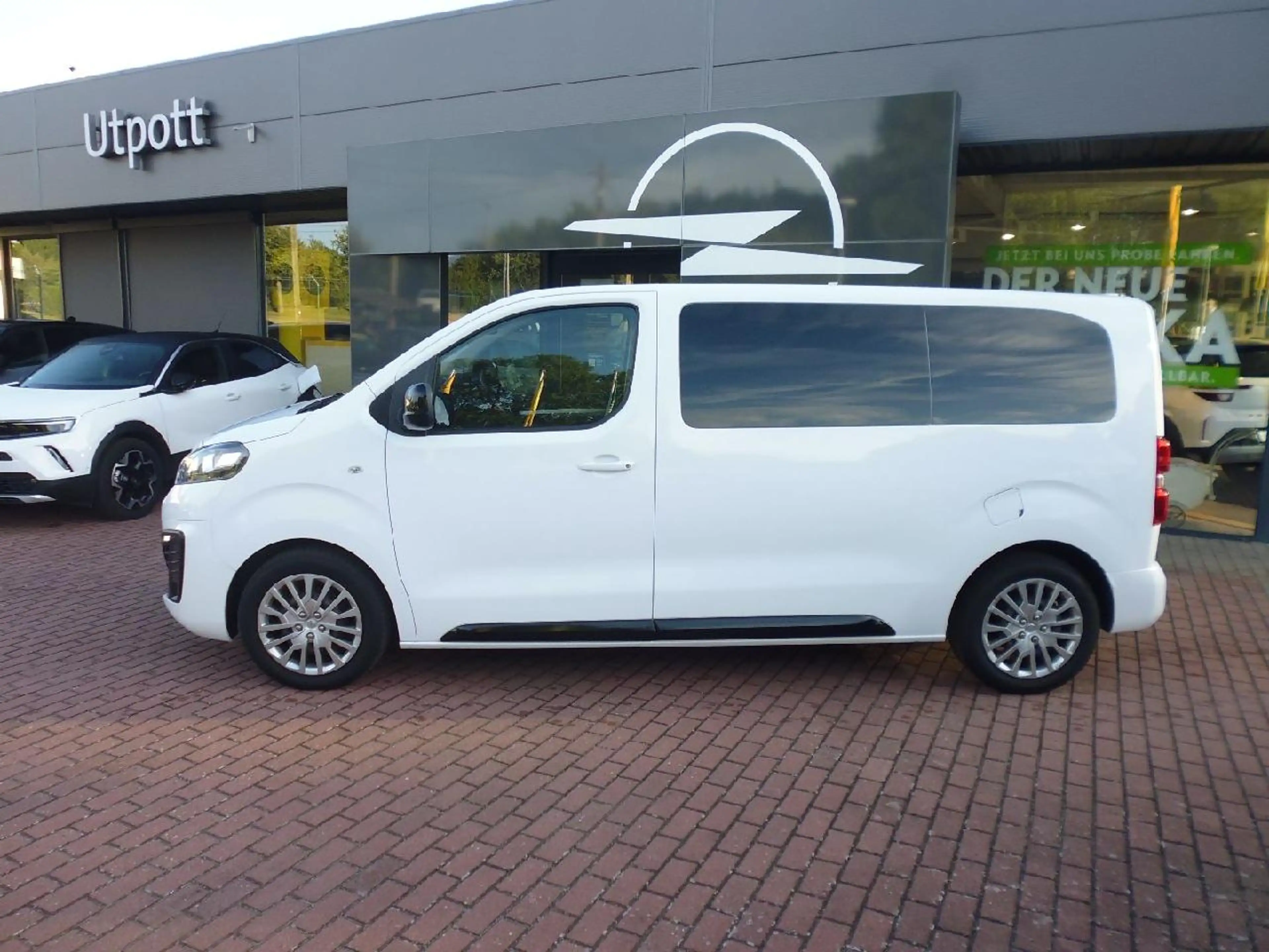 Opel Zafira Life Selection M — photo 2
