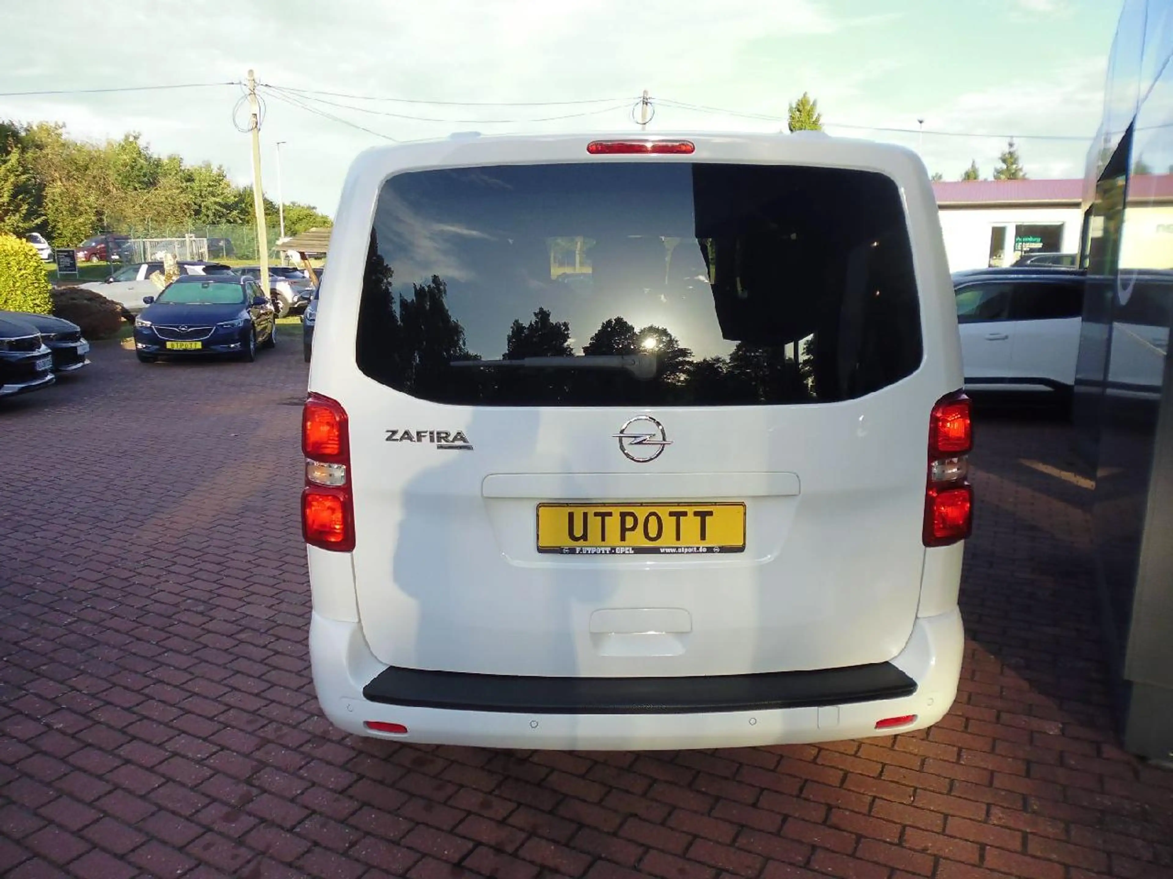 Opel Zafira Life Selection M — photo 4