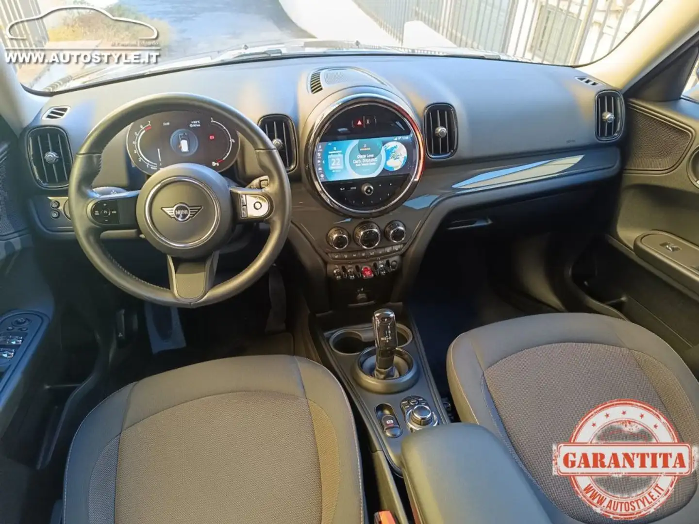 MINI One Countryman STEPTRONIC/AUTOMATICA 1.5 F60 LCI *RESTYLING* Nero - 2