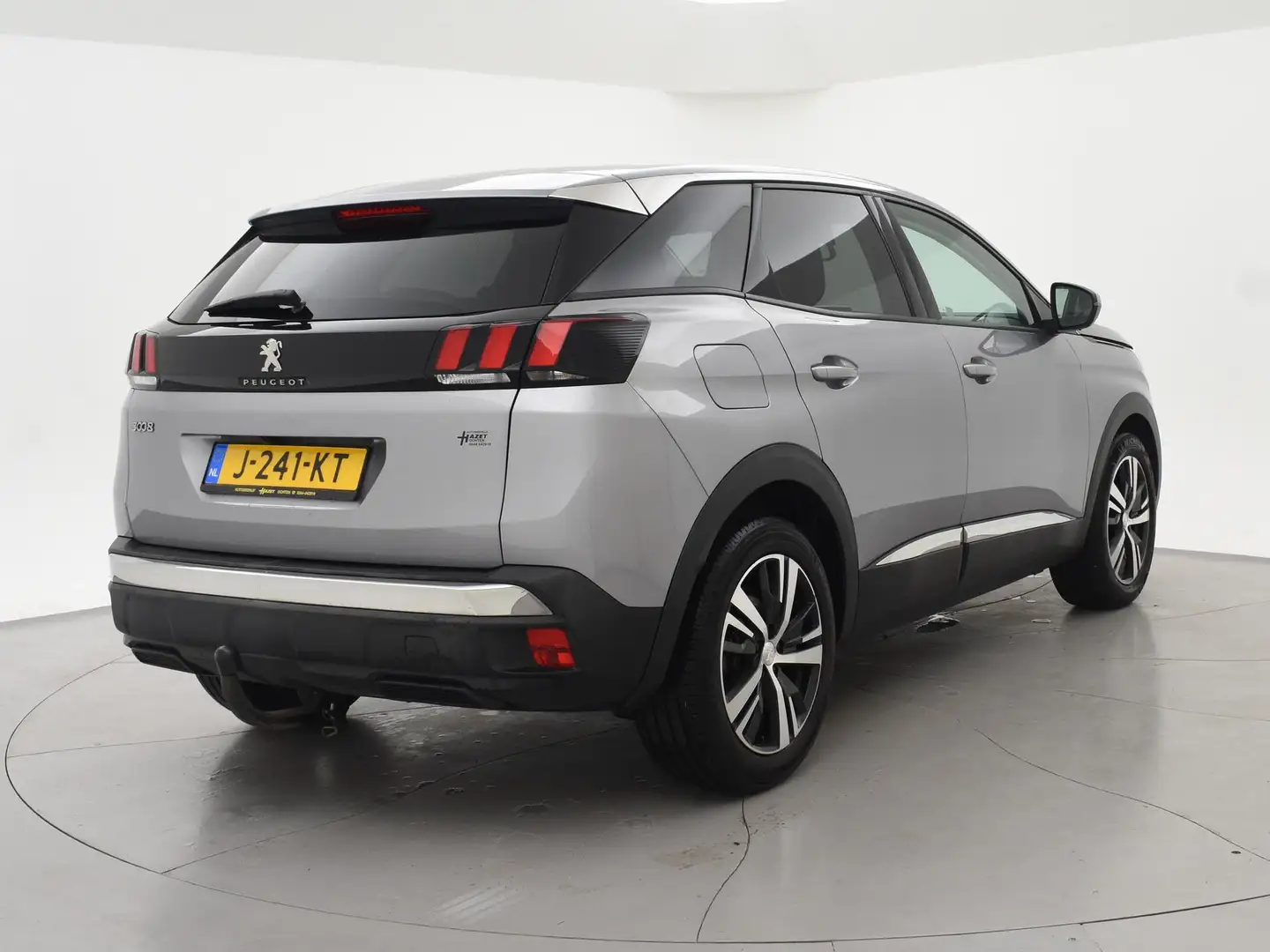 Peugeot 3008 1.2 PT 130 PK AUT. + TREKHAAK | 18 INCH | CAMERA | Gris - 2