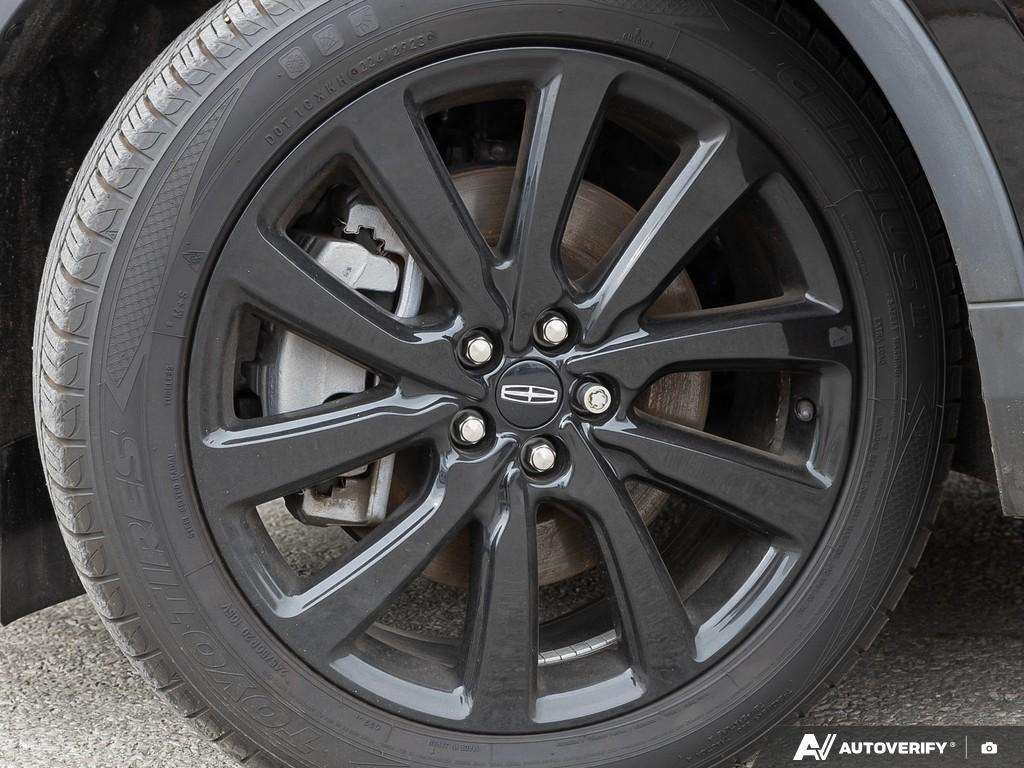 used 2023 Lincoln Nautilus car, priced at $33,331