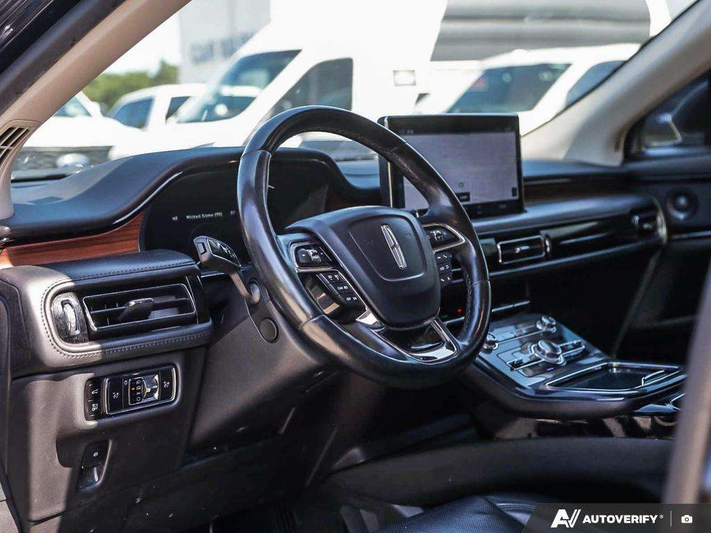 used 2023 Lincoln Nautilus car, priced at $34,500