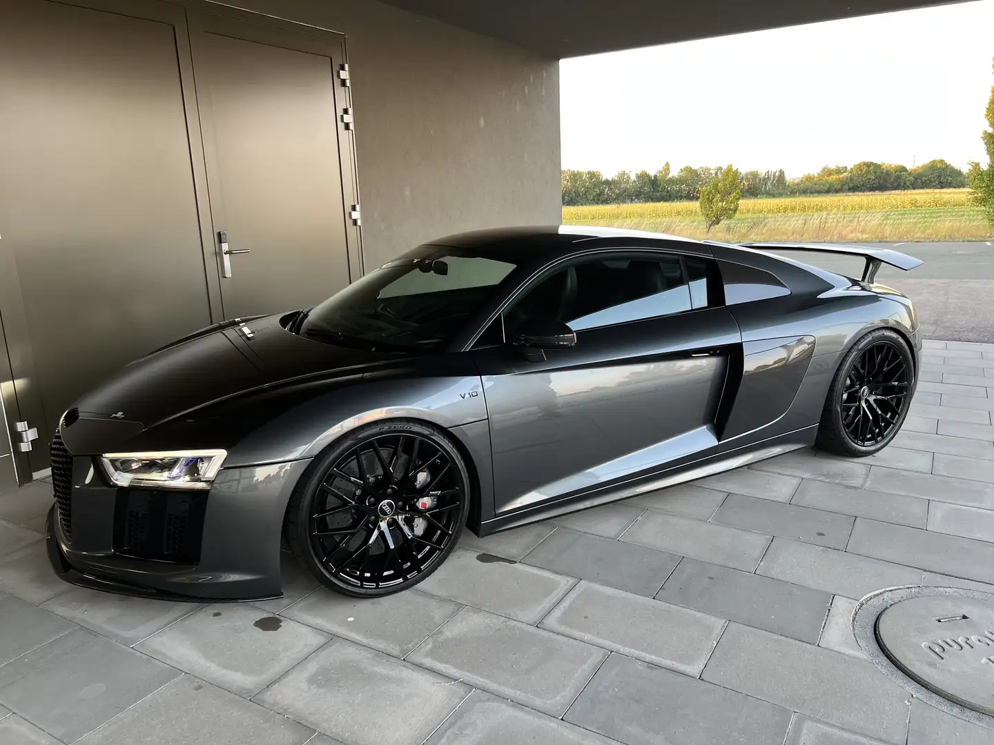 Audi R8 Coupé plus 5,2 FSI quattro S-tronic - 1