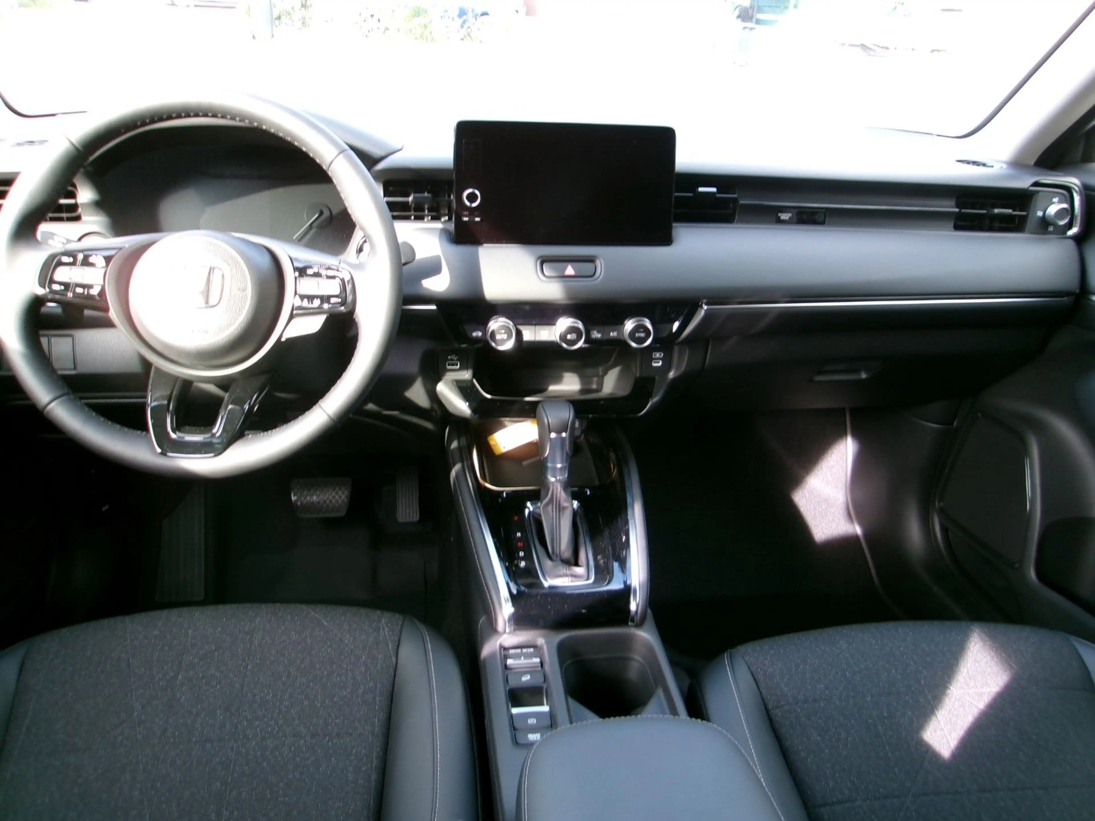 Honda HR-V Advance — photo 9