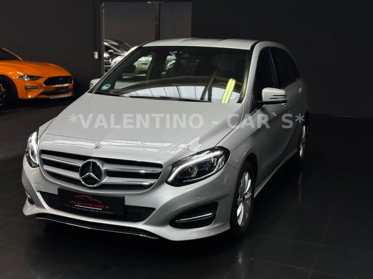 Mercedes-Benz B 180 CDI Automatik/Navi/LED/Keyless/PDC/Temp Silber - 2