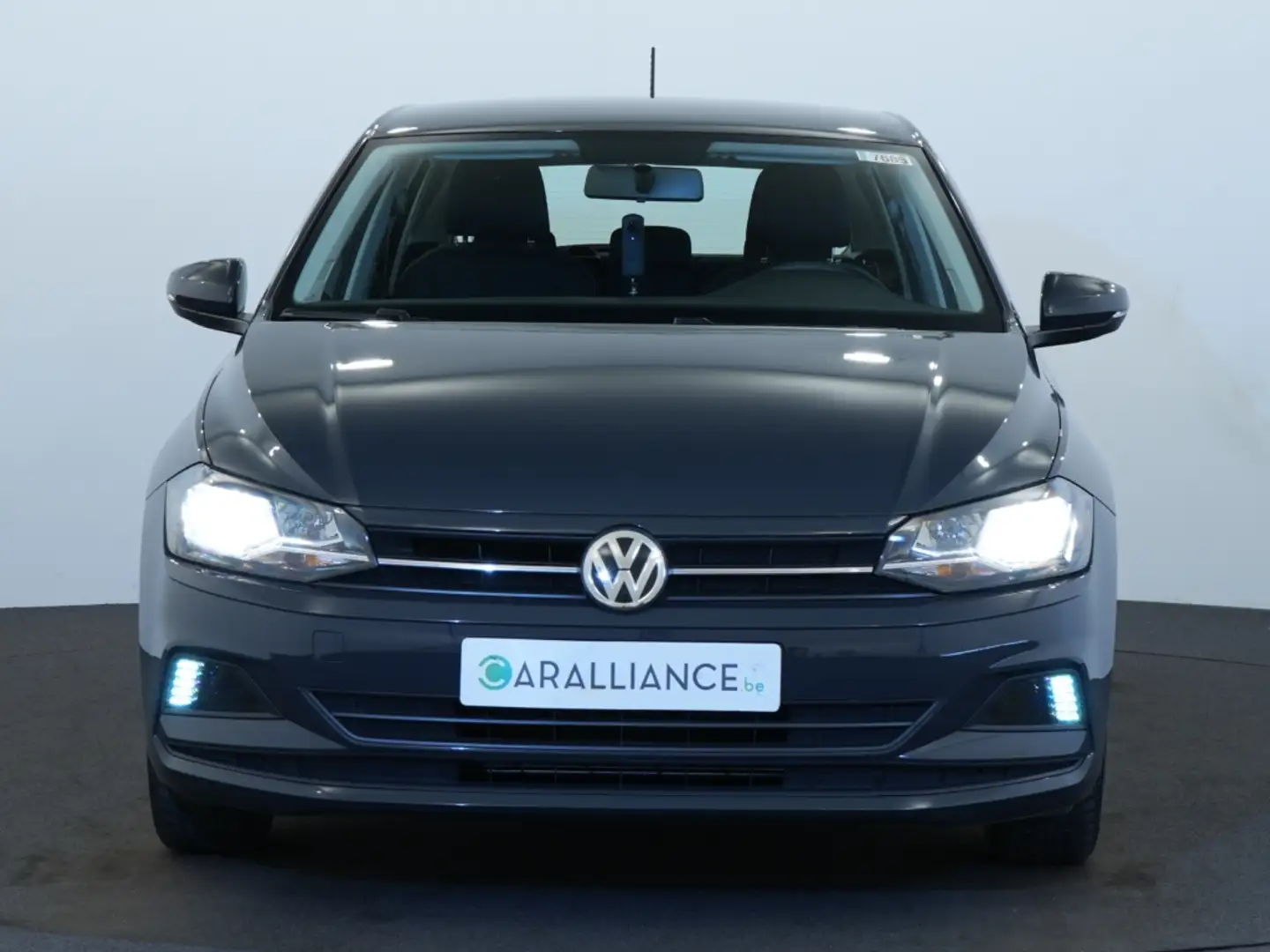 Volkswagen Polo Comfortline 1.0MPi|Clime|Radio|JA15|Volant Multi Grijs - 2