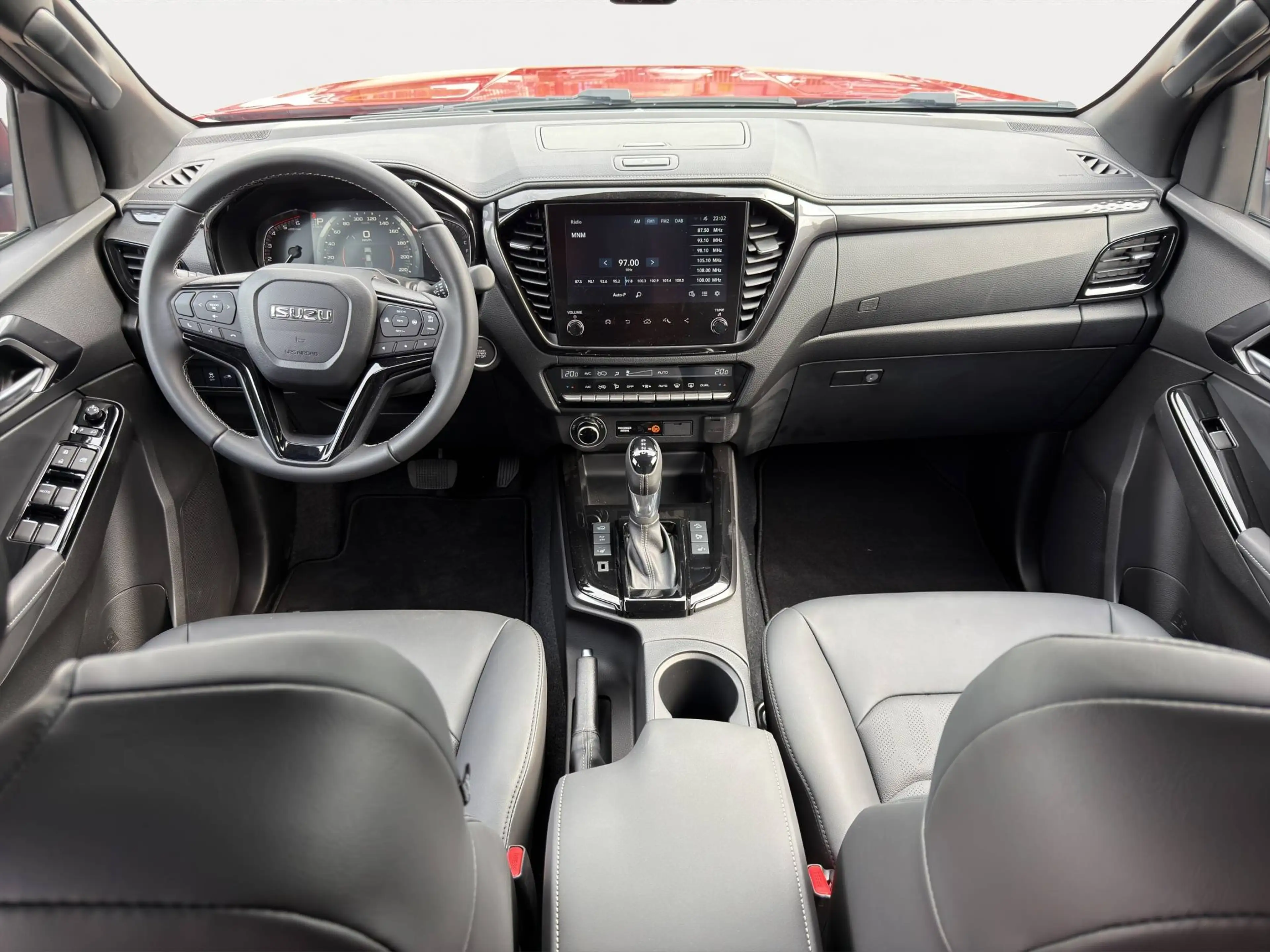 Isuzu D-Max LSE V-CROSS FULL OPTION — photo 14