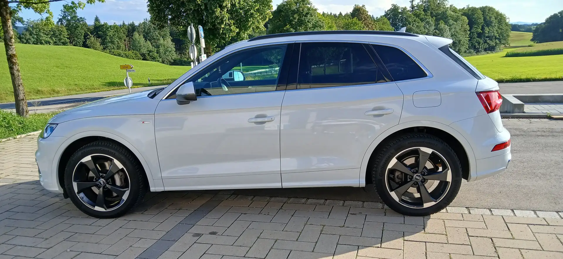 Audi Q5 Q5 50 TFSI e quattro S tronic sport Weiß - 2