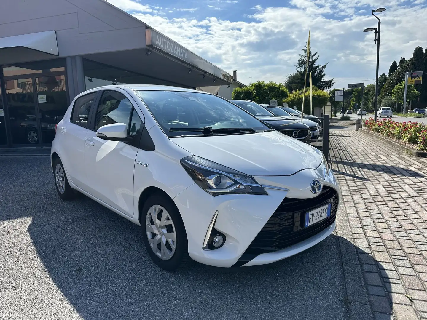 Toyota Yaris Yaris 1.5 Hybrid 5 porte Business Blanco - 1