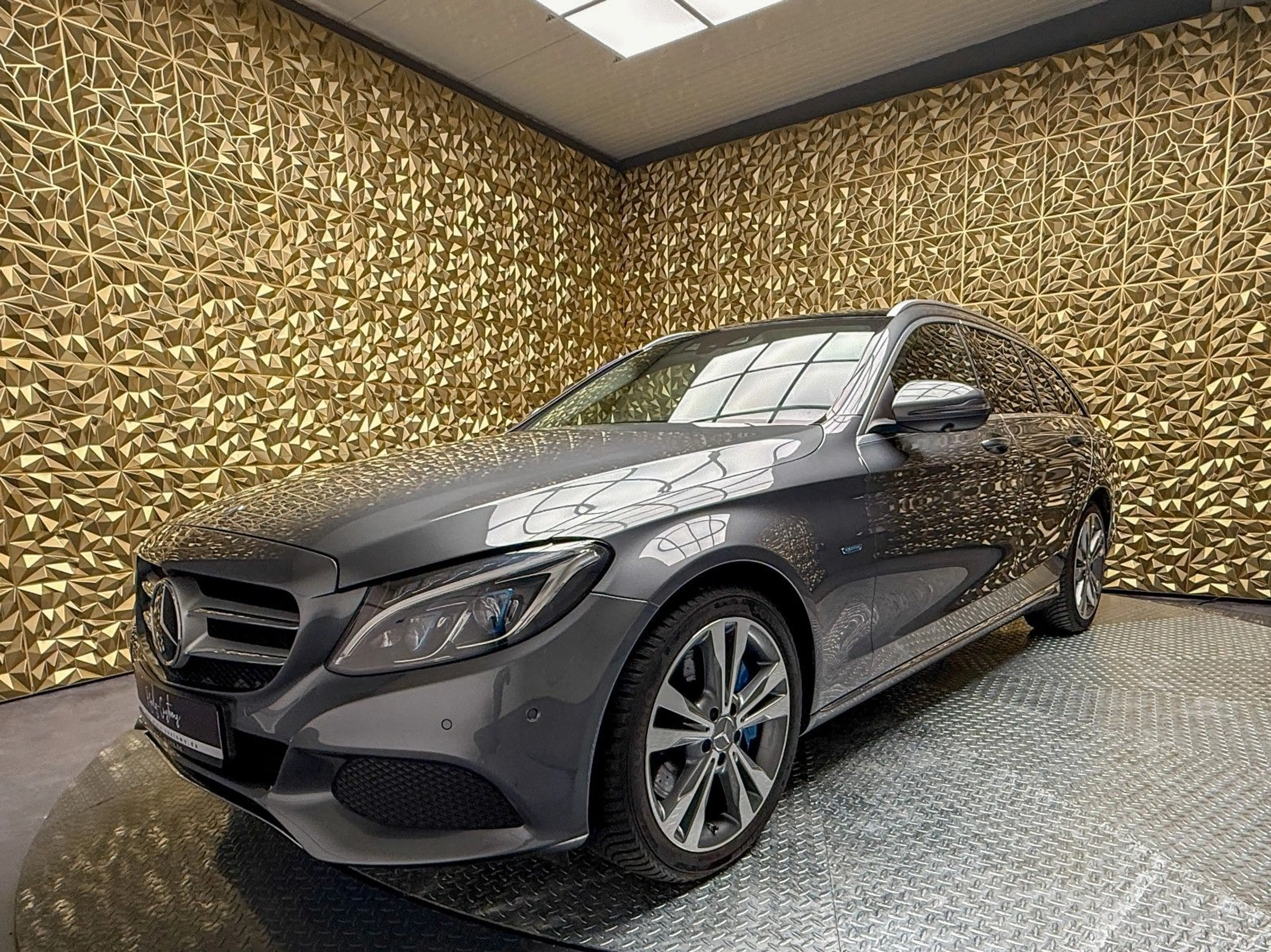 Mercedes-Benz C 350 T e|HEADUP|PANO|AHK|BURM|STANDHZ.|360 KAM. — photo 10